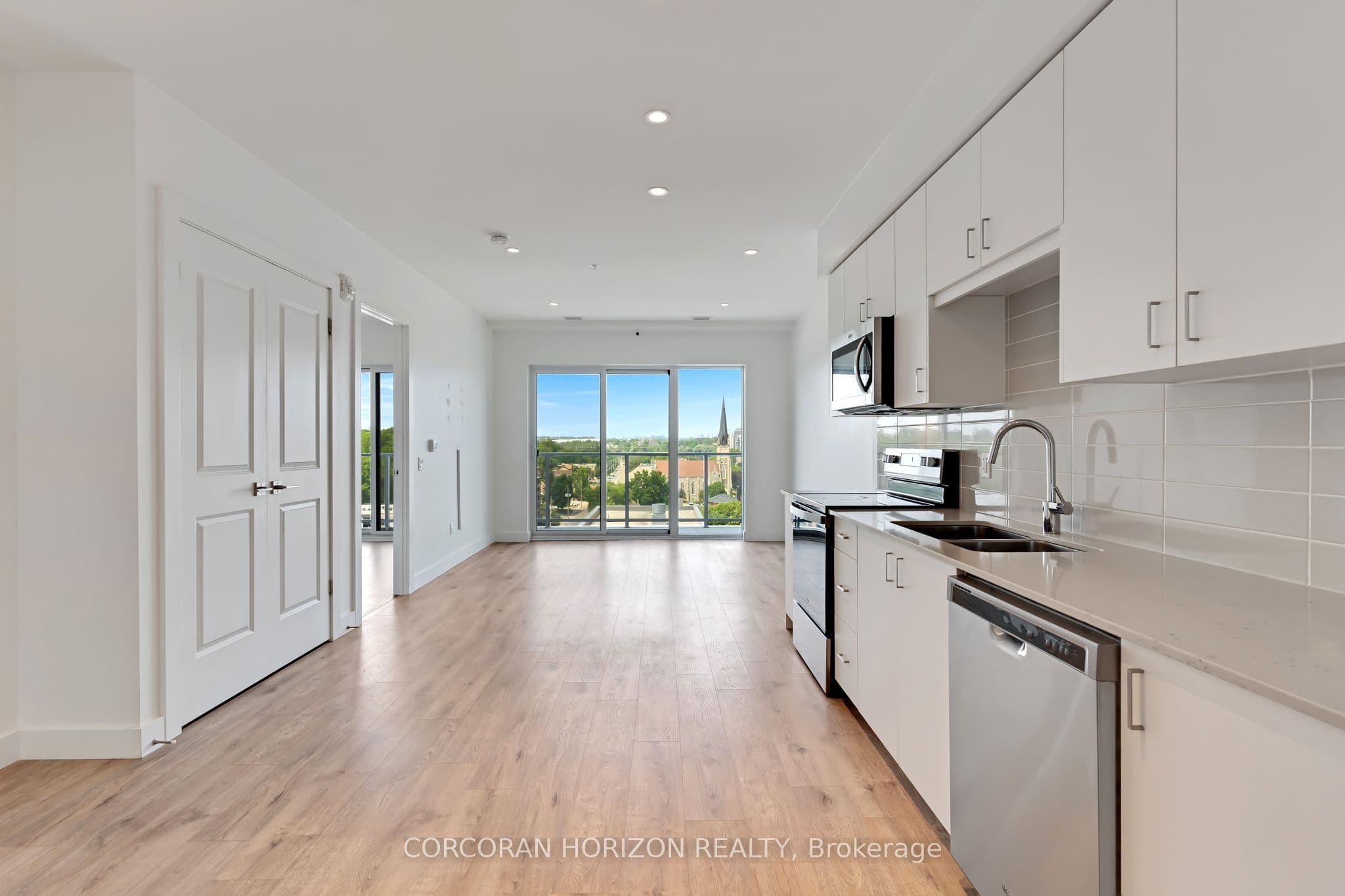 50 Grand Avenue S 903, Cambridge, ON N1S 0C2