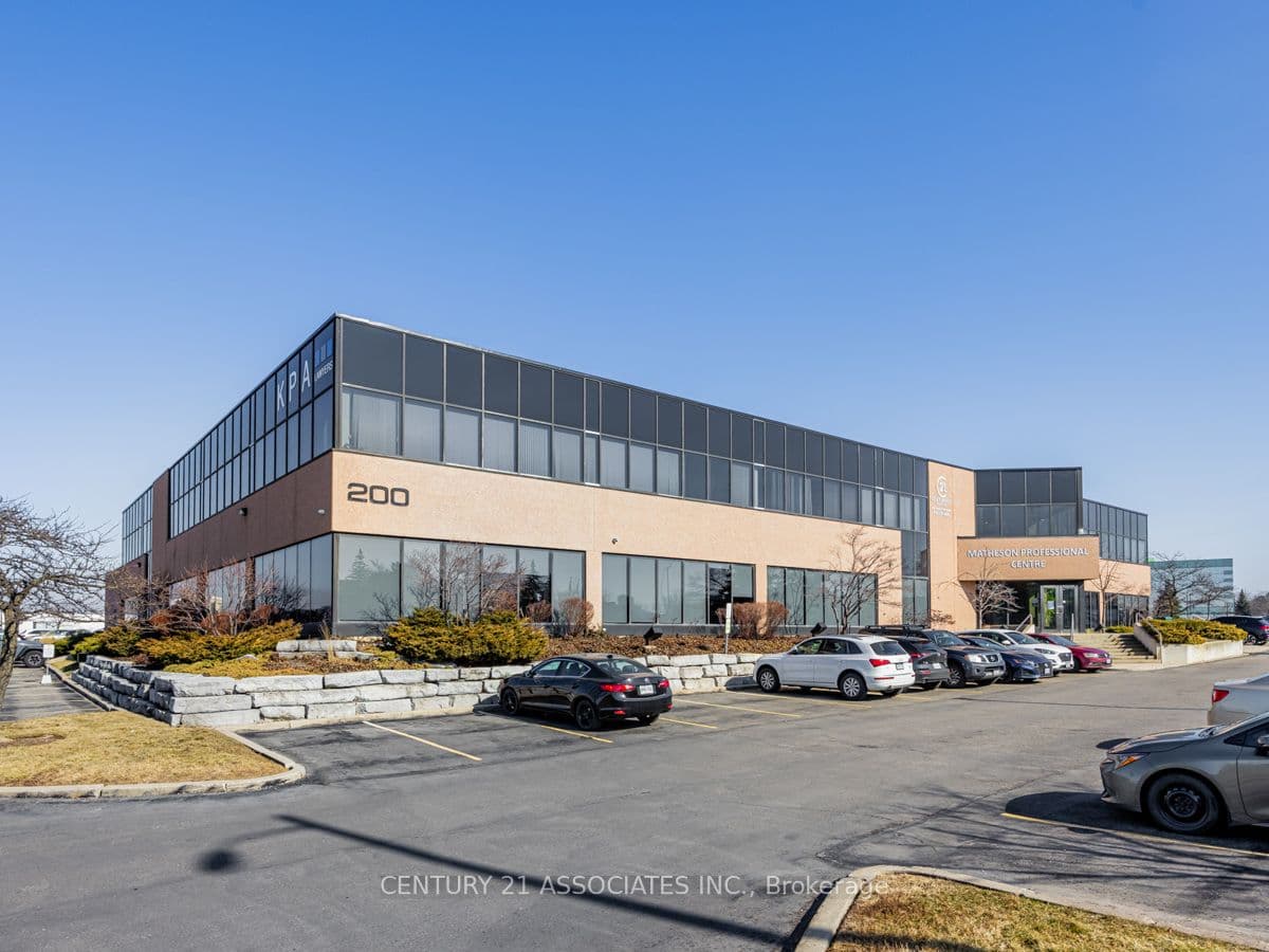200 Matheson Boulevard W 105, Mississauga, ON L5R 3L7