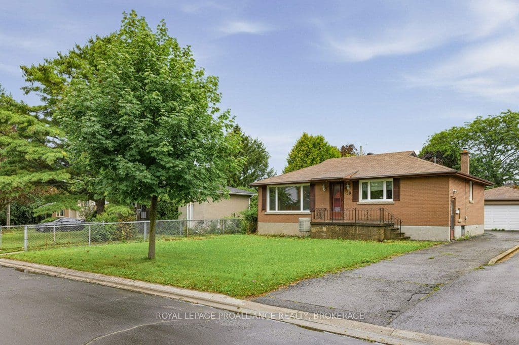59 Campbell Crescent, Kingston, ON K7M 1Z6