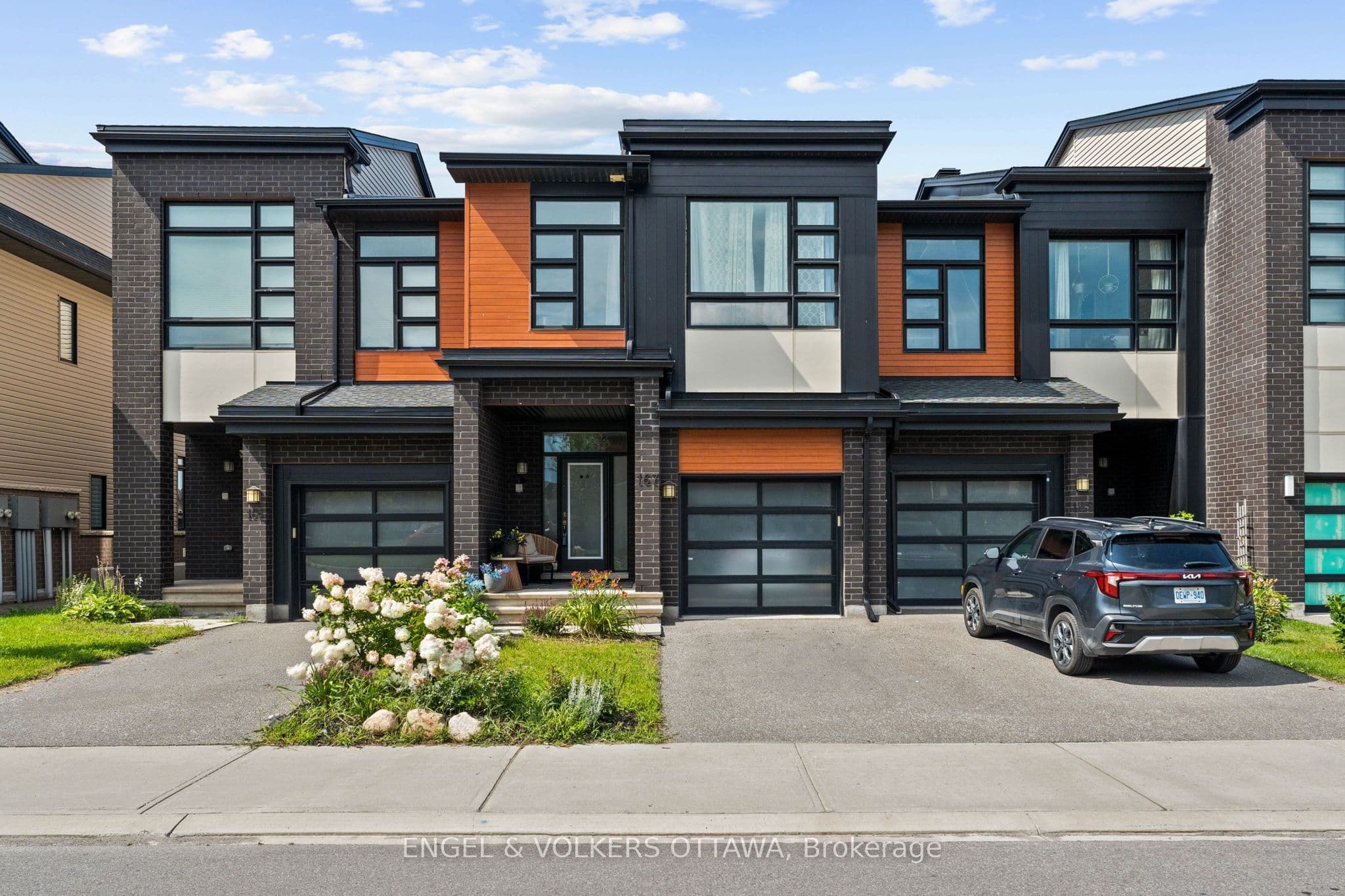 167 Longworth Avenue, Leitrim, ON K1T 0T2