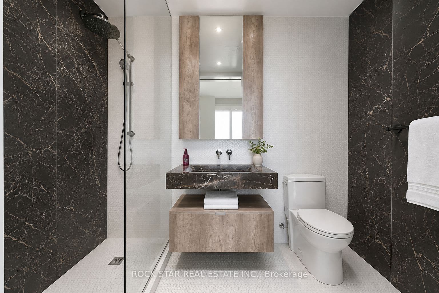 11 Yorkville Avenue 5409, Toronto, ON M4W 0B7