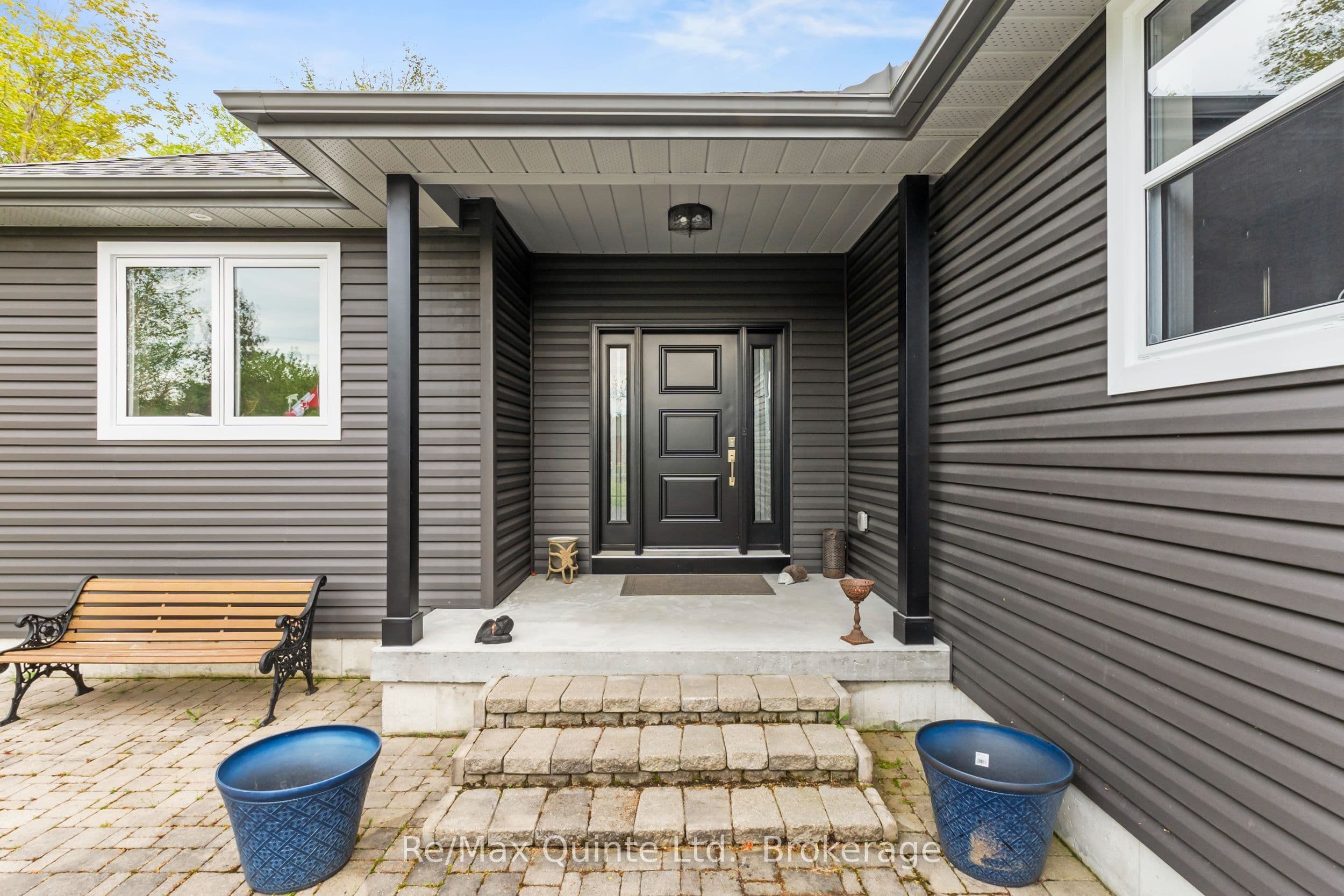 25 Powerline Road, Quinte West, ON K0K 1H0