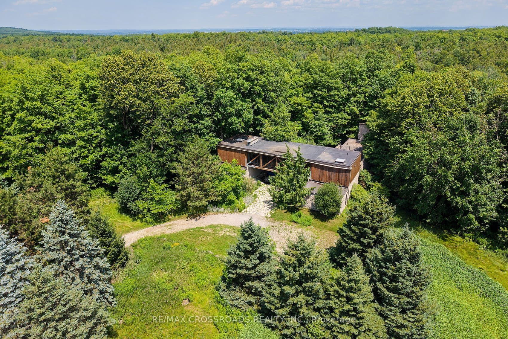 15135 Rockside Road, Caledon, ON L7C 1V4