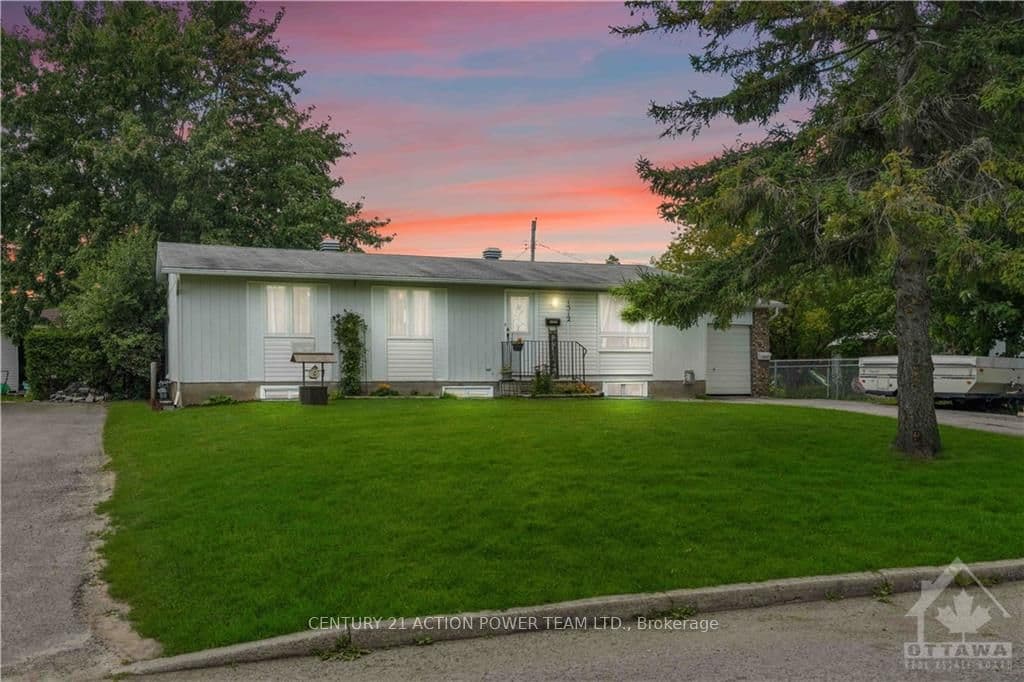 1512 BLACKHEATH Street N, Orleans - Cumberland and Area, ON K1E 1K7