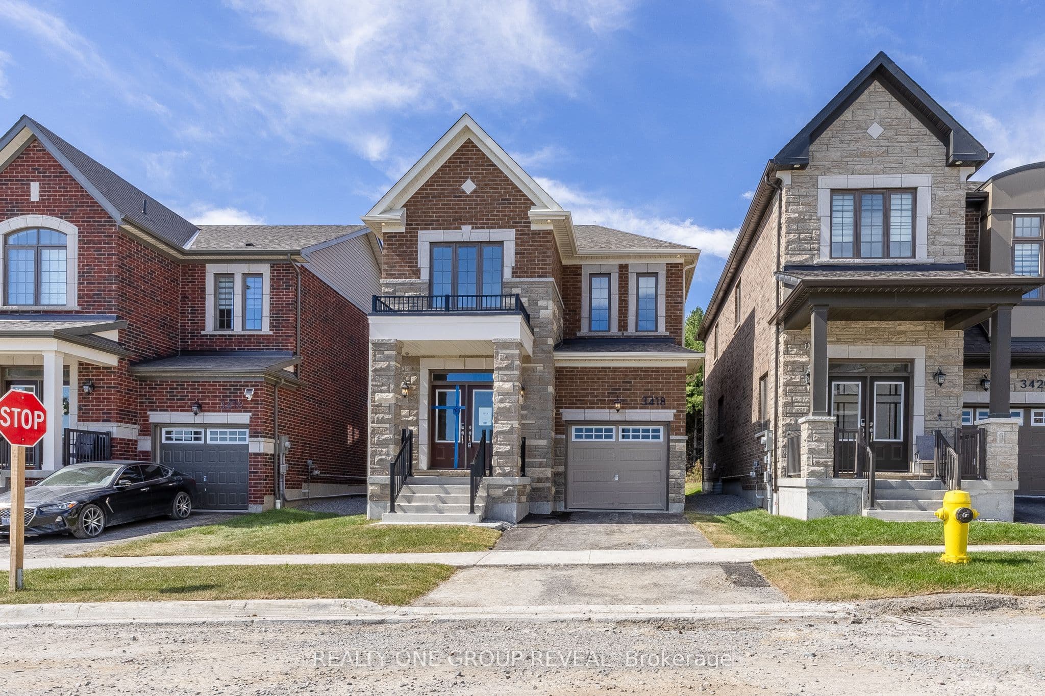 3418 Deepglade Path, Pickering, ON L1X 0J2