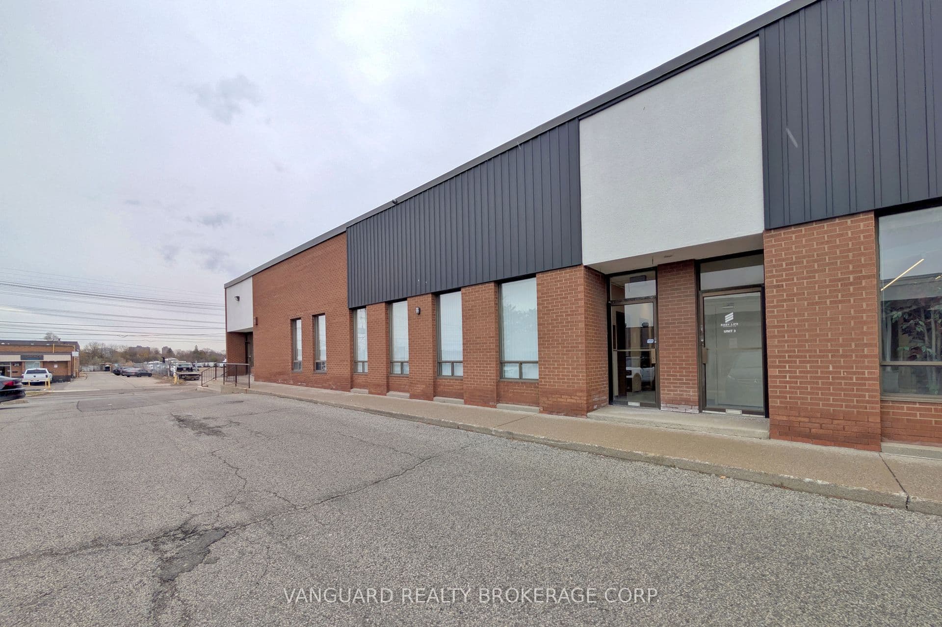 20 Baywood Road 2, Toronto, ON M9V 4A8