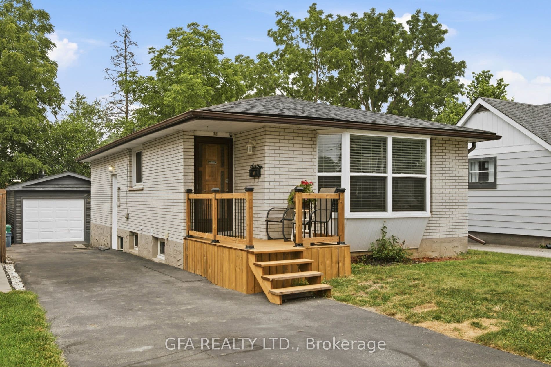 13 Mercer Road, Cambridge, ON N1R 5A6