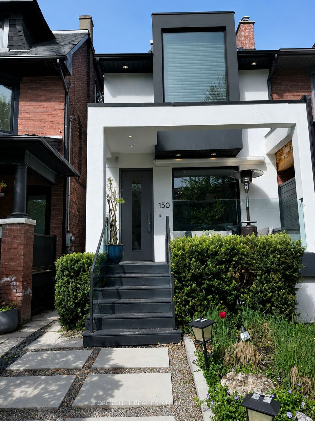 150 Rushton Road, Toronto, ON M6G 3J1