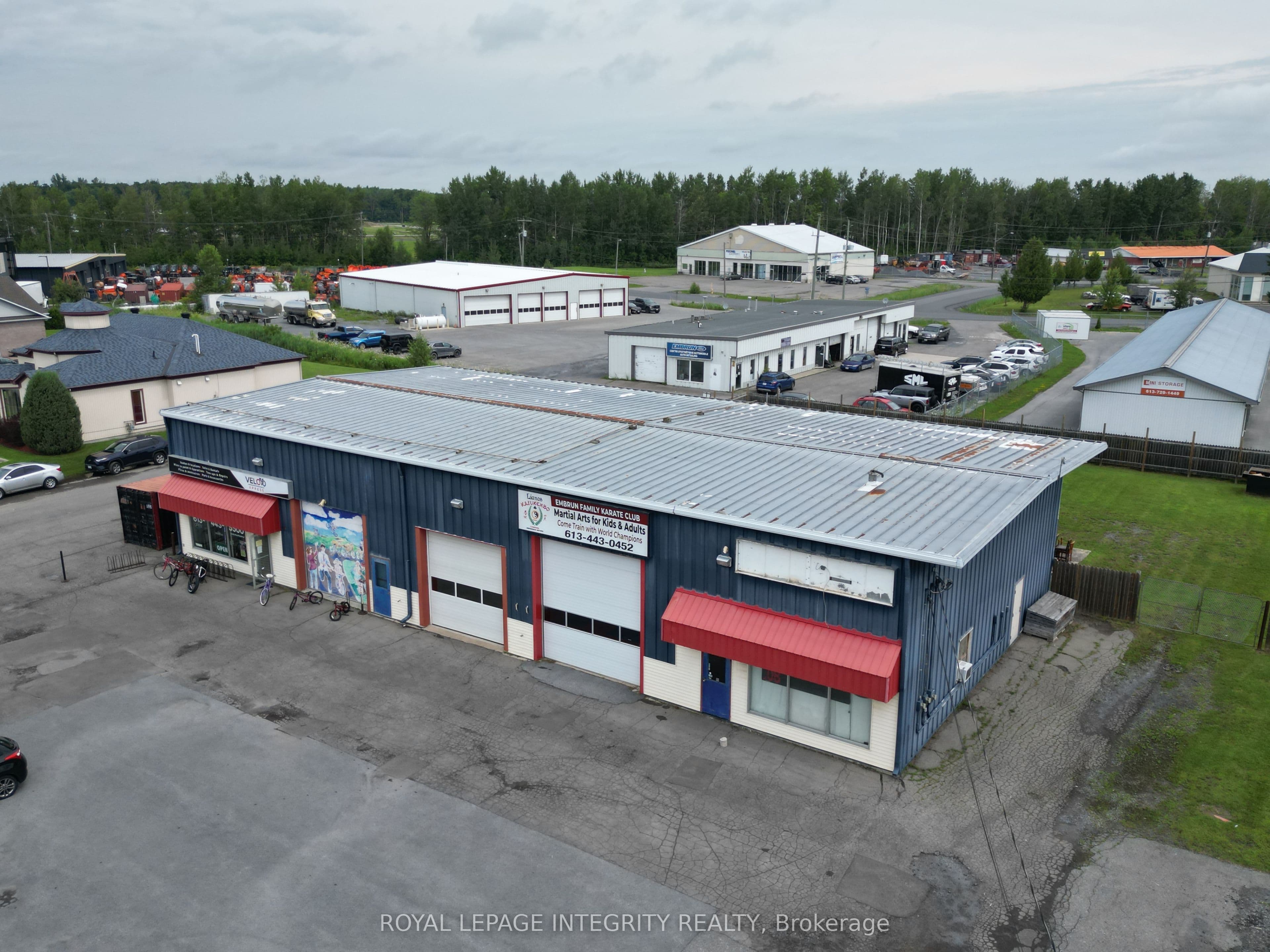 671 Notre Dame Street, Russell, ON K0A 1W1