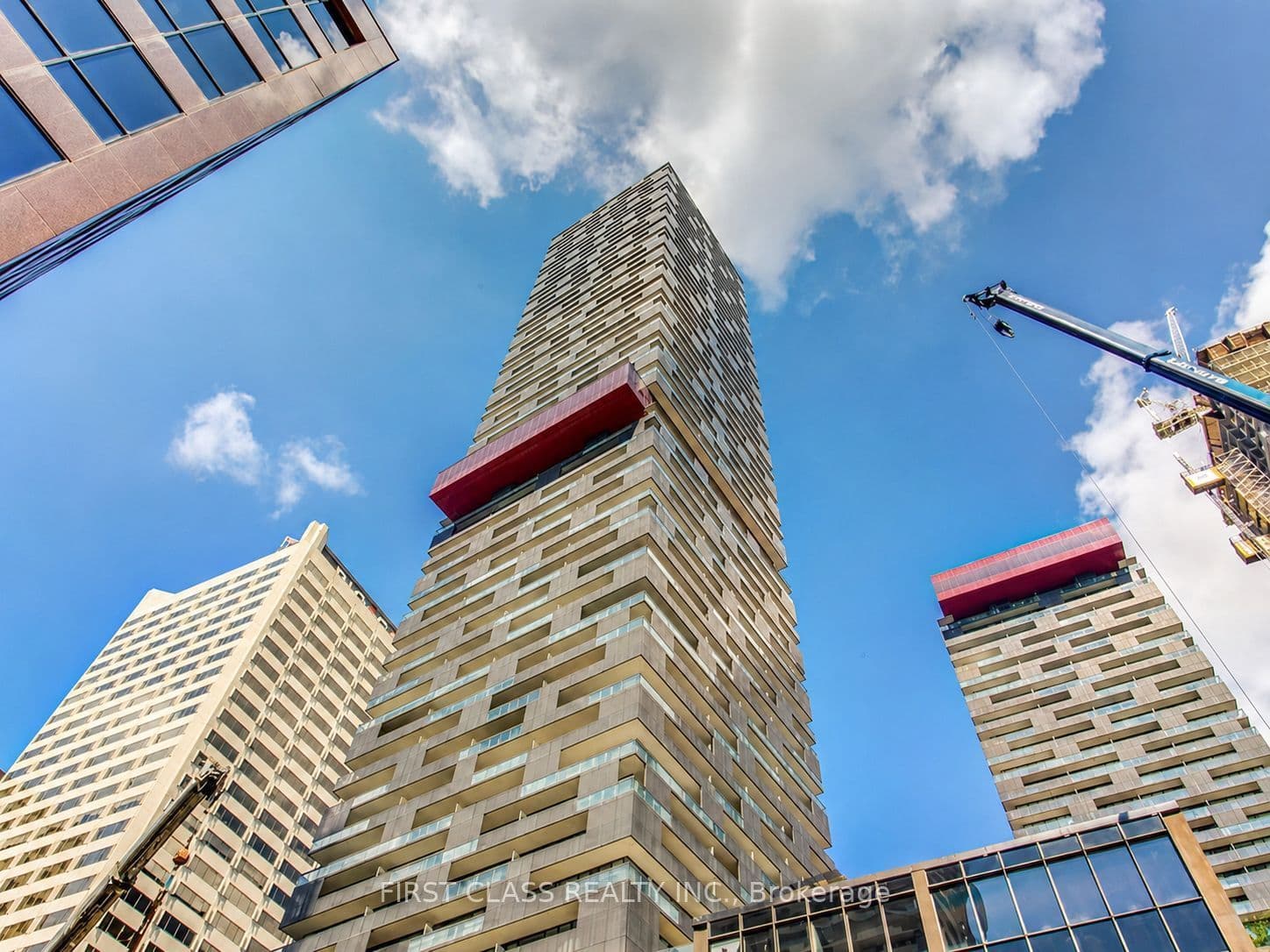 8 Eglinton Avenue E 612, Toronto, ON M4P 0C1