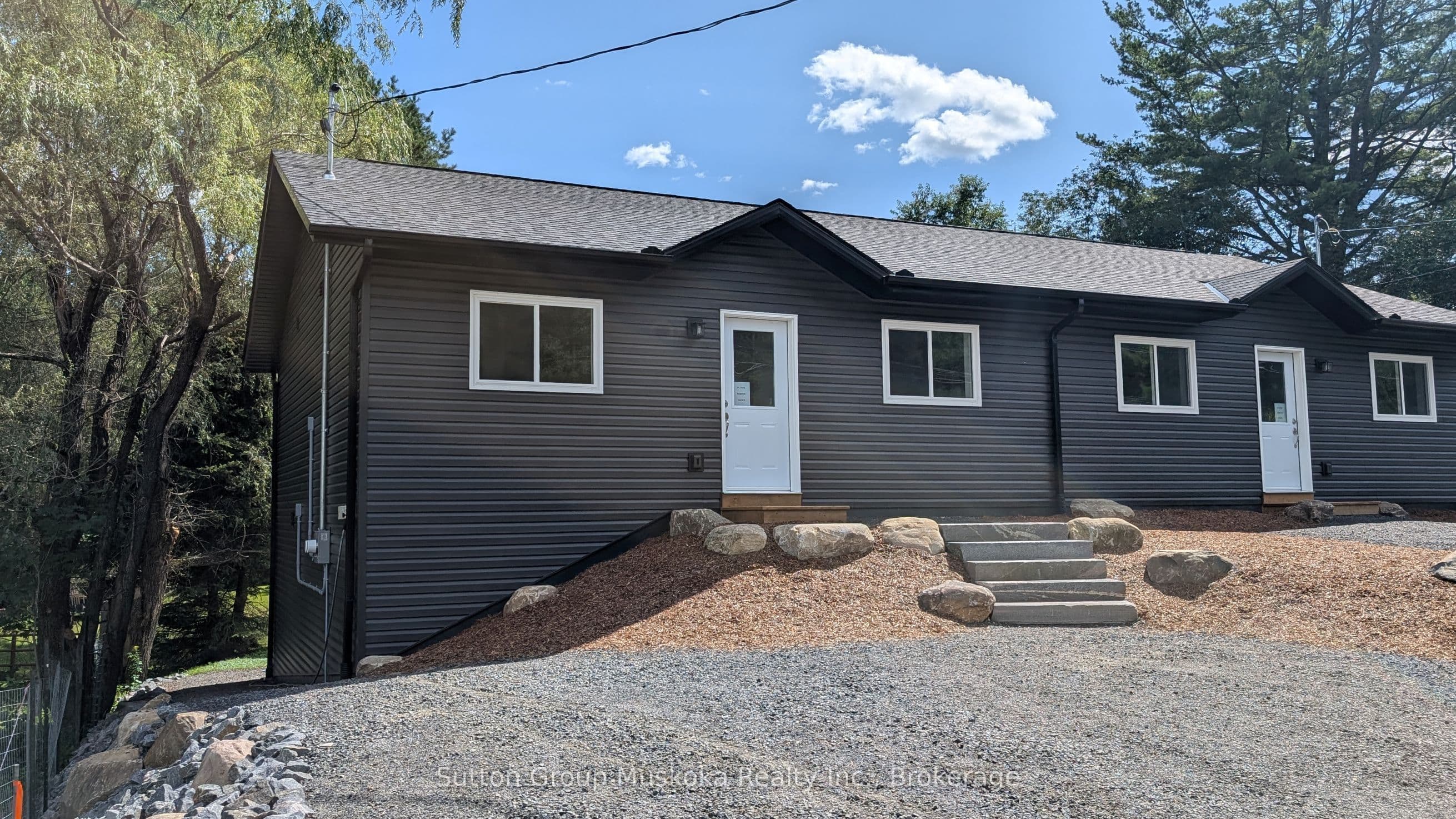 81 Chaffey Township Road, Huntsville, ON P1H 1C8