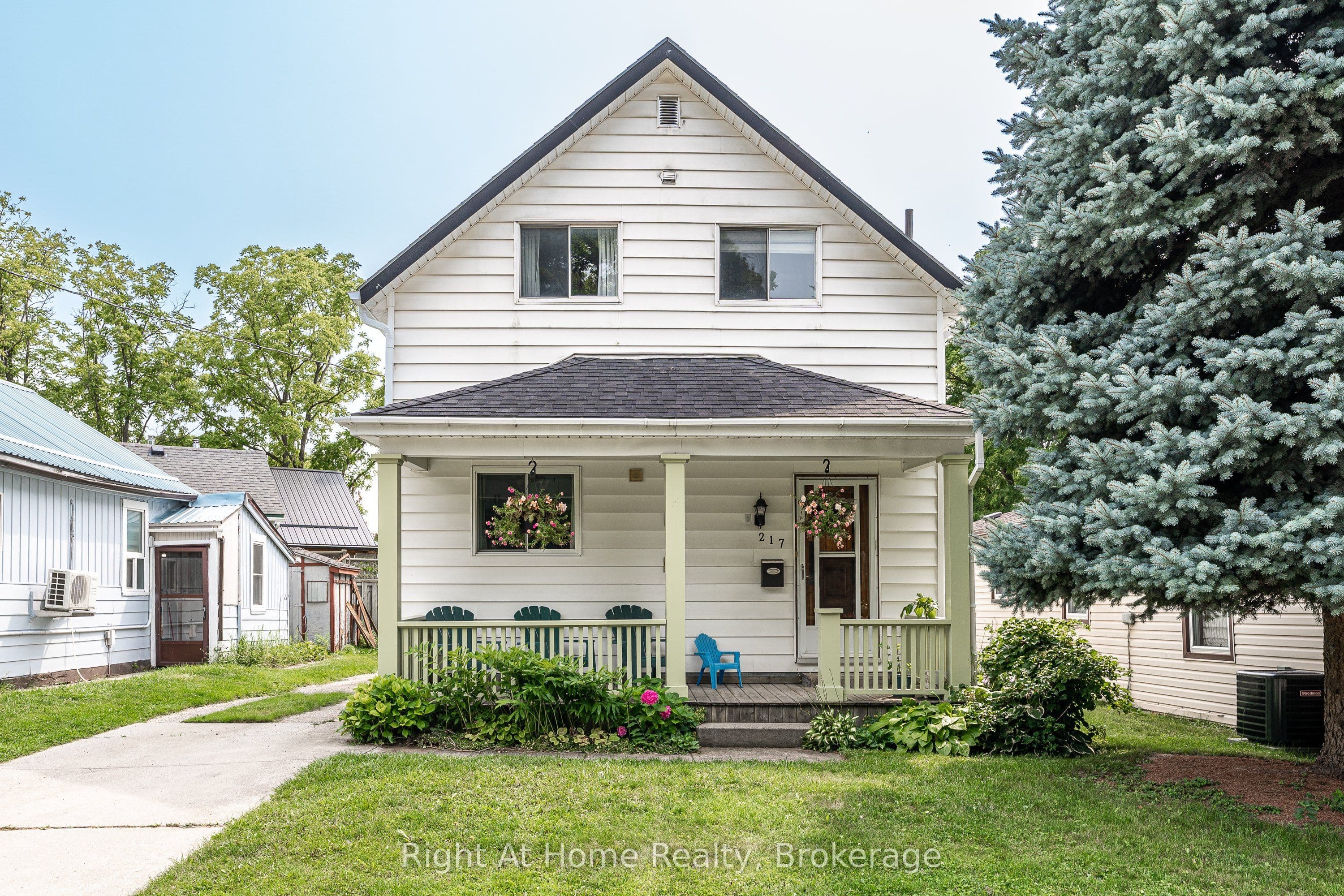 217 West Gore Street, Stratford, ON N5A 1K7