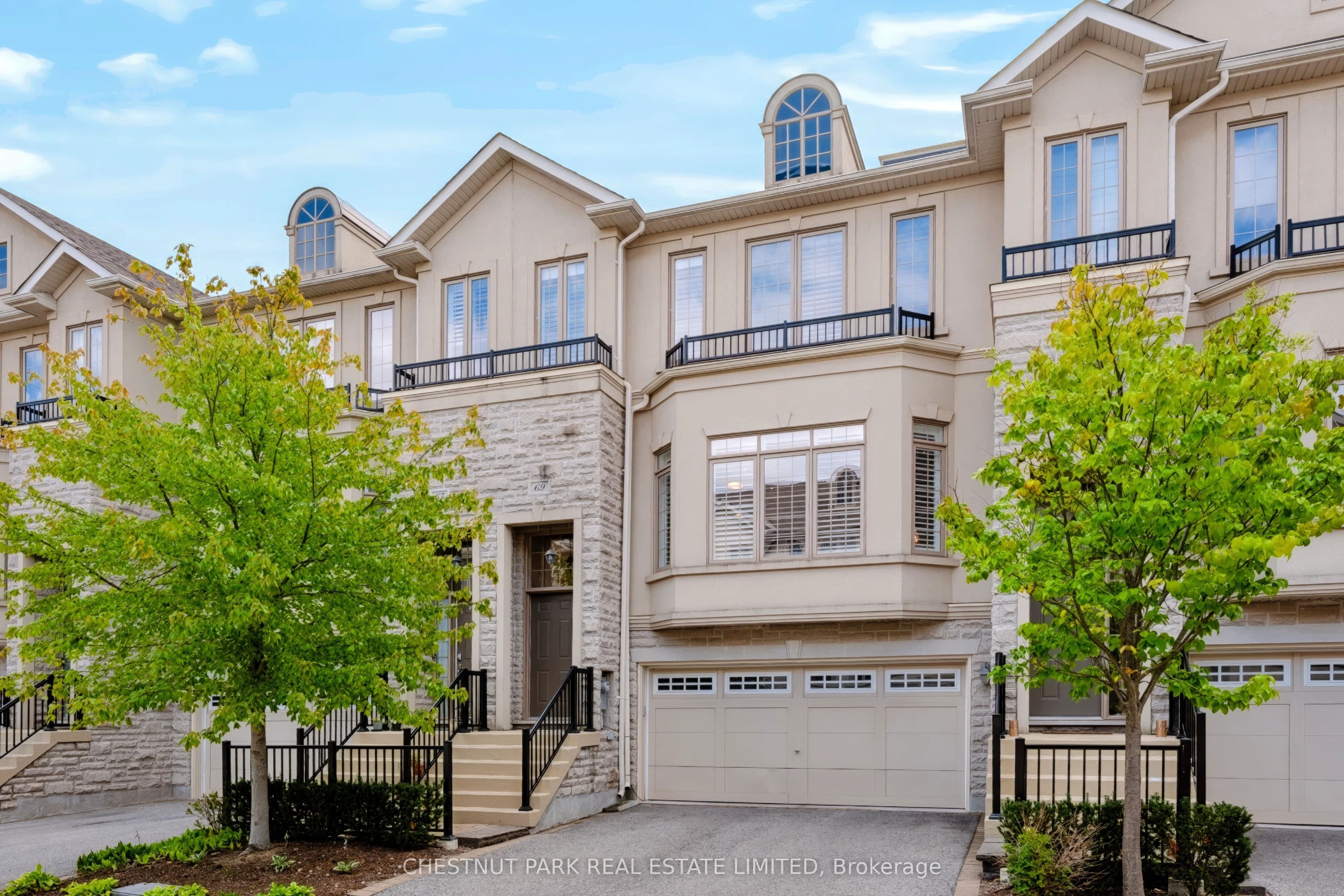 69 Bloorview Place, Toronto, ON M2J 0B2