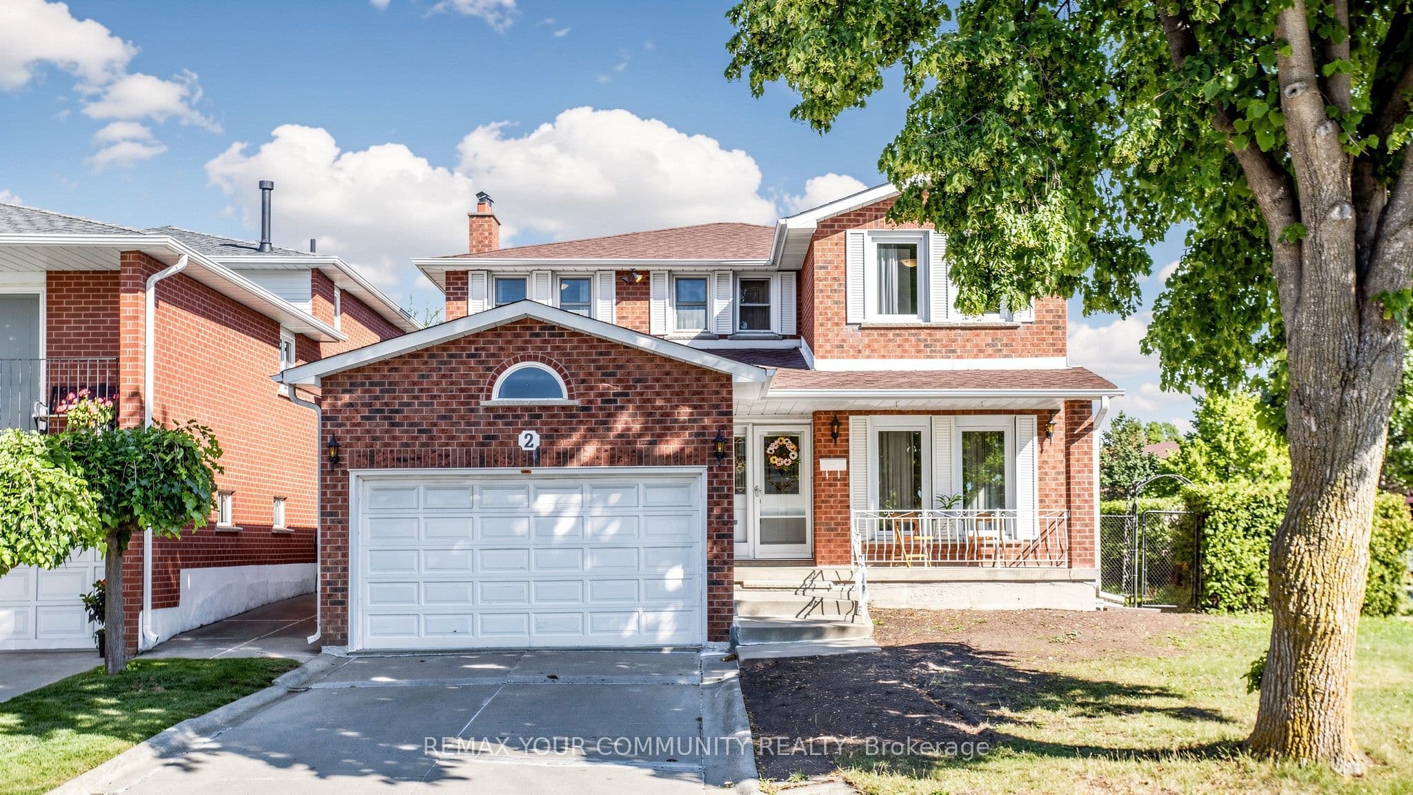 2 Janus Place, Vaughan, ON L4L 3V1