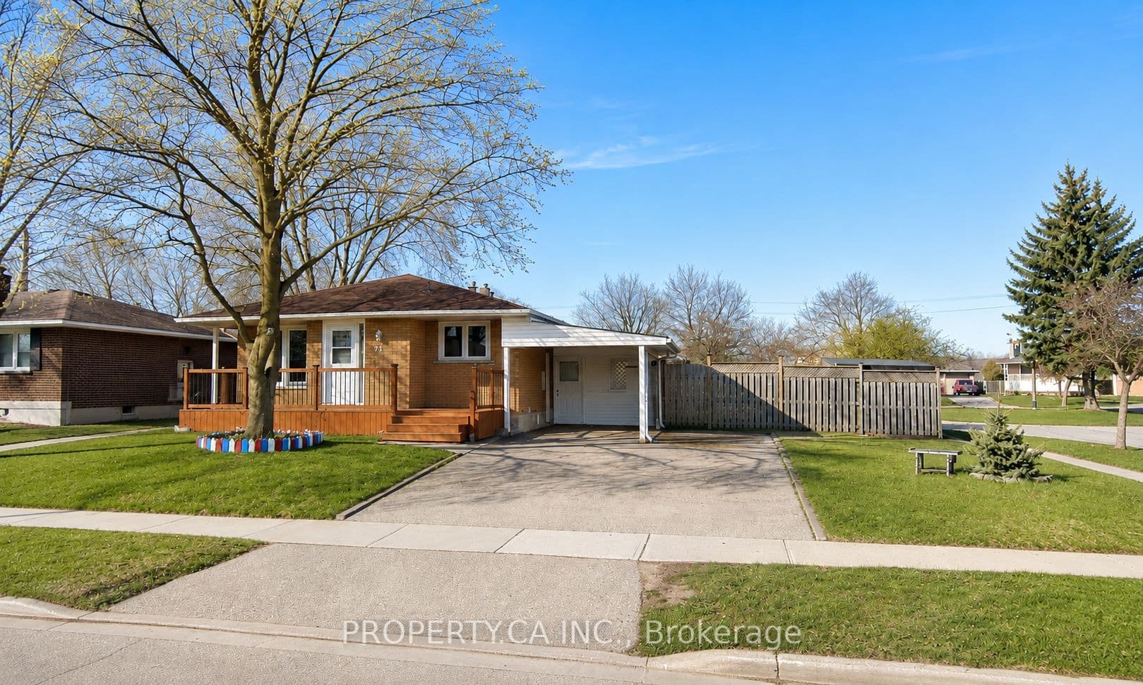 71 Highpark Avenue, Kitchener, ON N2C 2C3