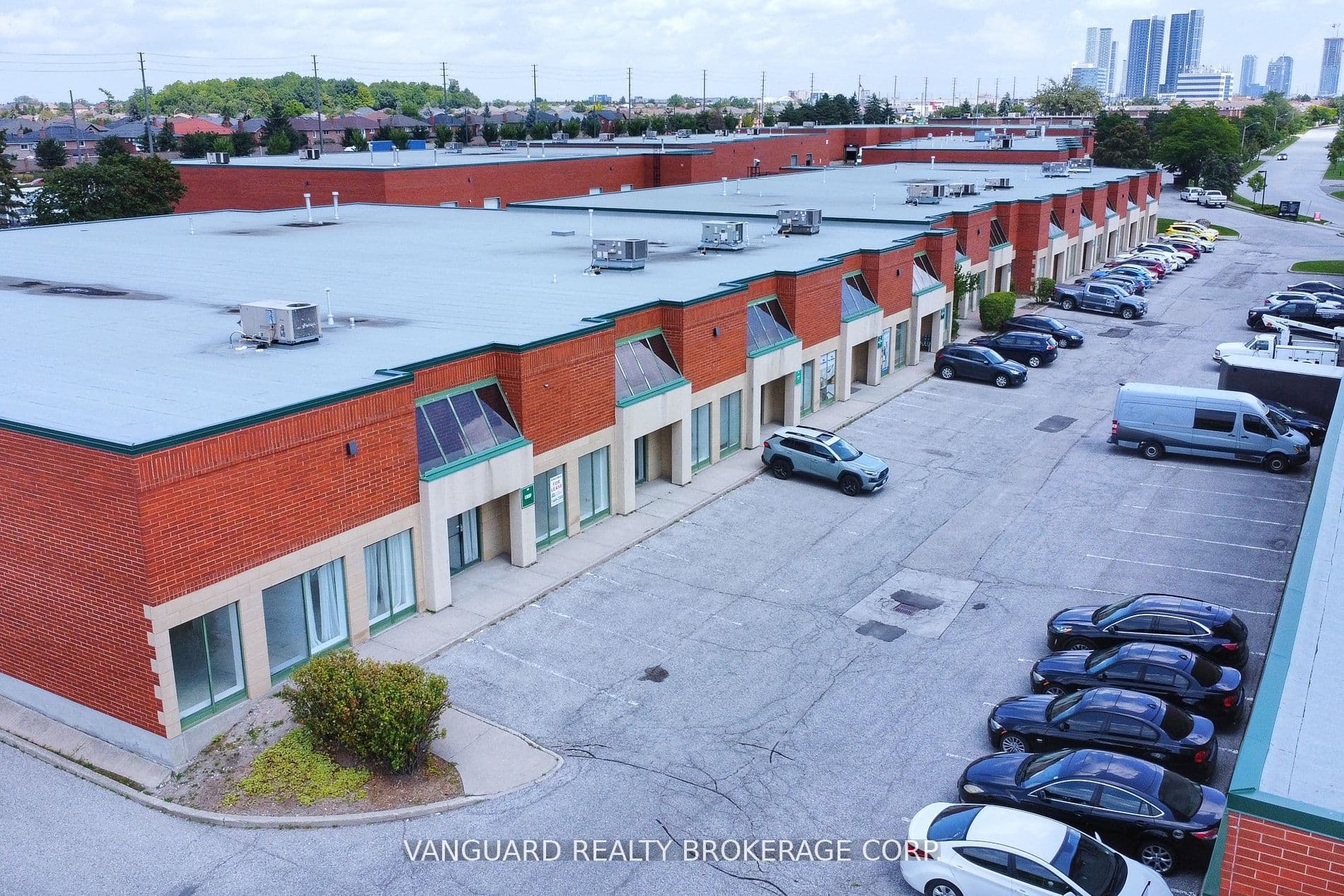 180 Trowers Road 26, Vaughan, ON L4L 8A6