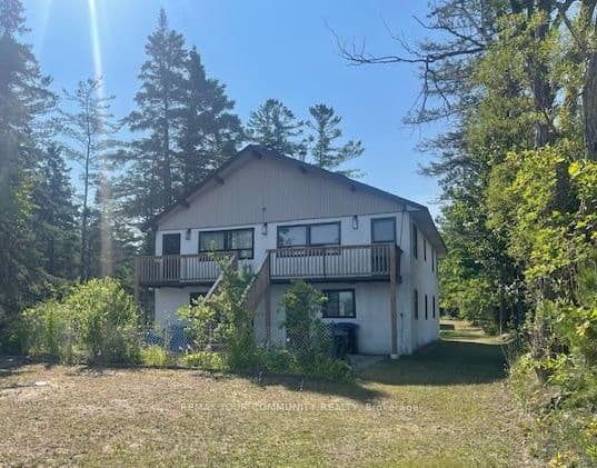 274 Coastline Drive Unit A, Wasaga Beach, ON L7B 0A9