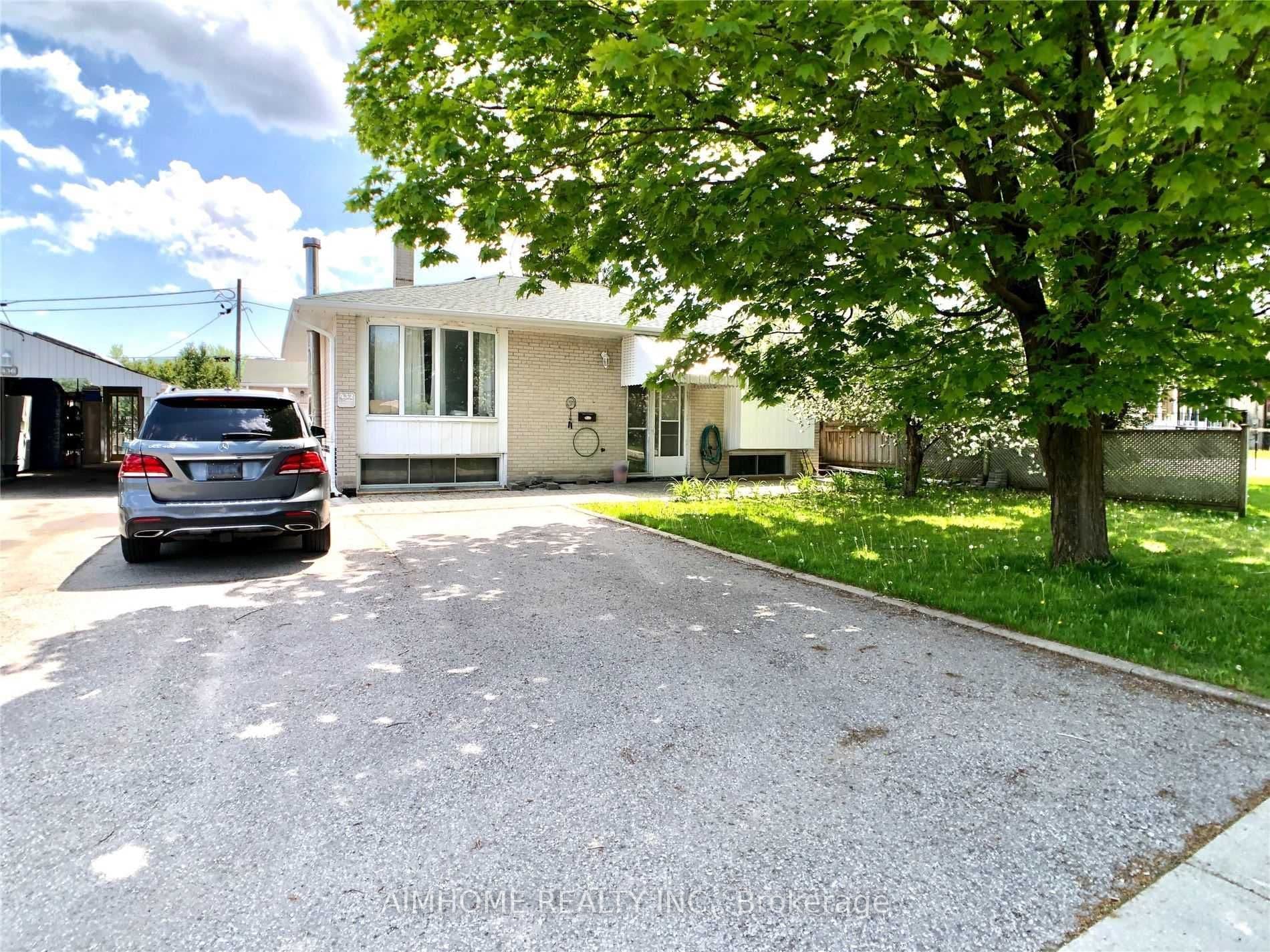 432 Fernleigh (Bsmt) Circle S, Richmond Hill, ON L4C 1E6