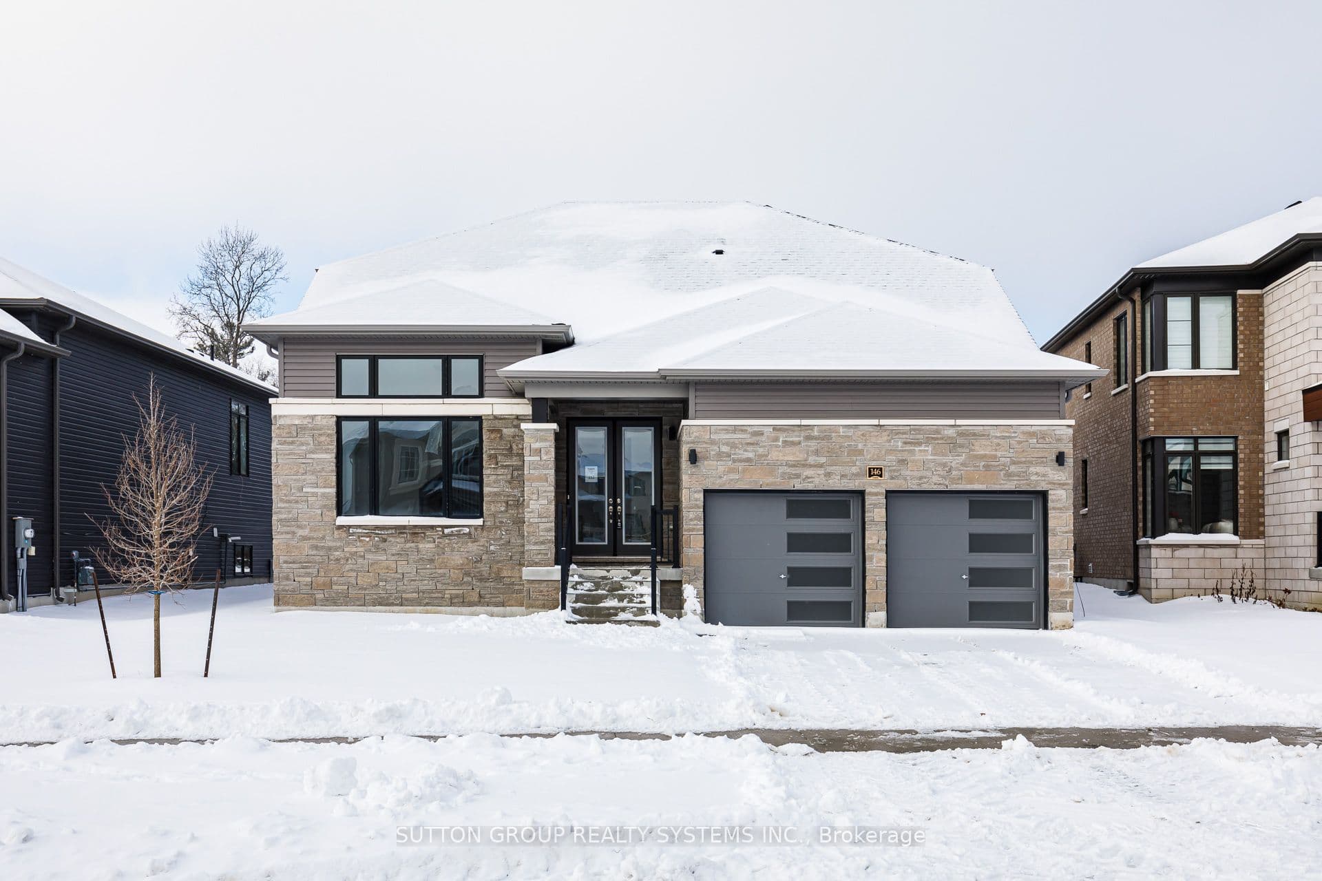 146 Roseanne Circle, Wasaga Beach, ON L9Z 0N1