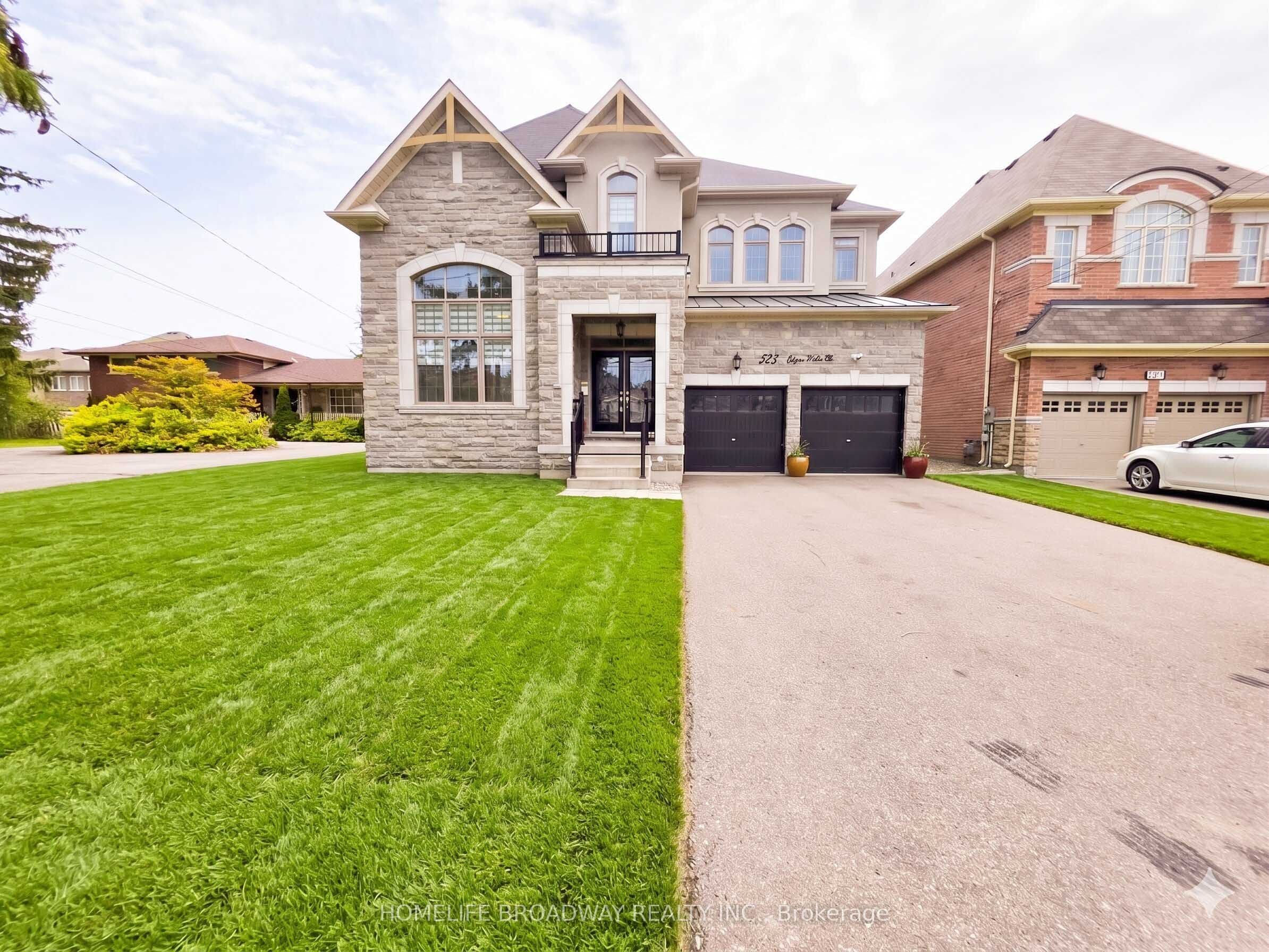 525 Elgin Mills Road W, Richmond Hill, ON L4C 4M3