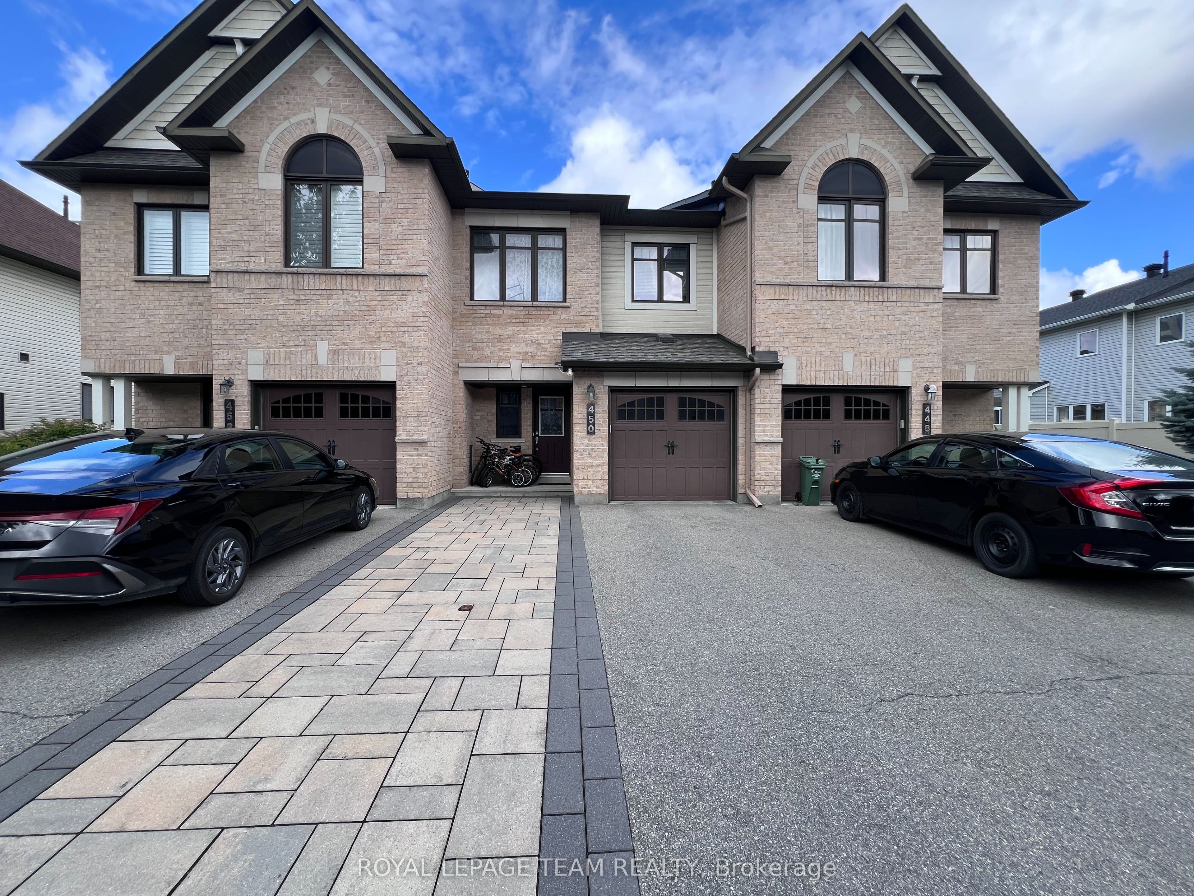 450 Silverstone Way, Barrhaven, ON K2J 5X4