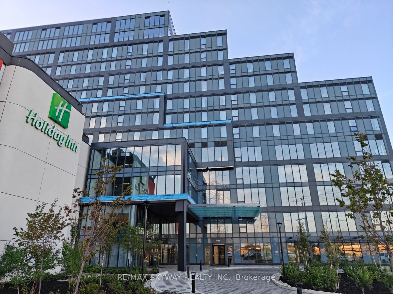 998 Martin Grove Road 111, Toronto, ON M9W 4V8