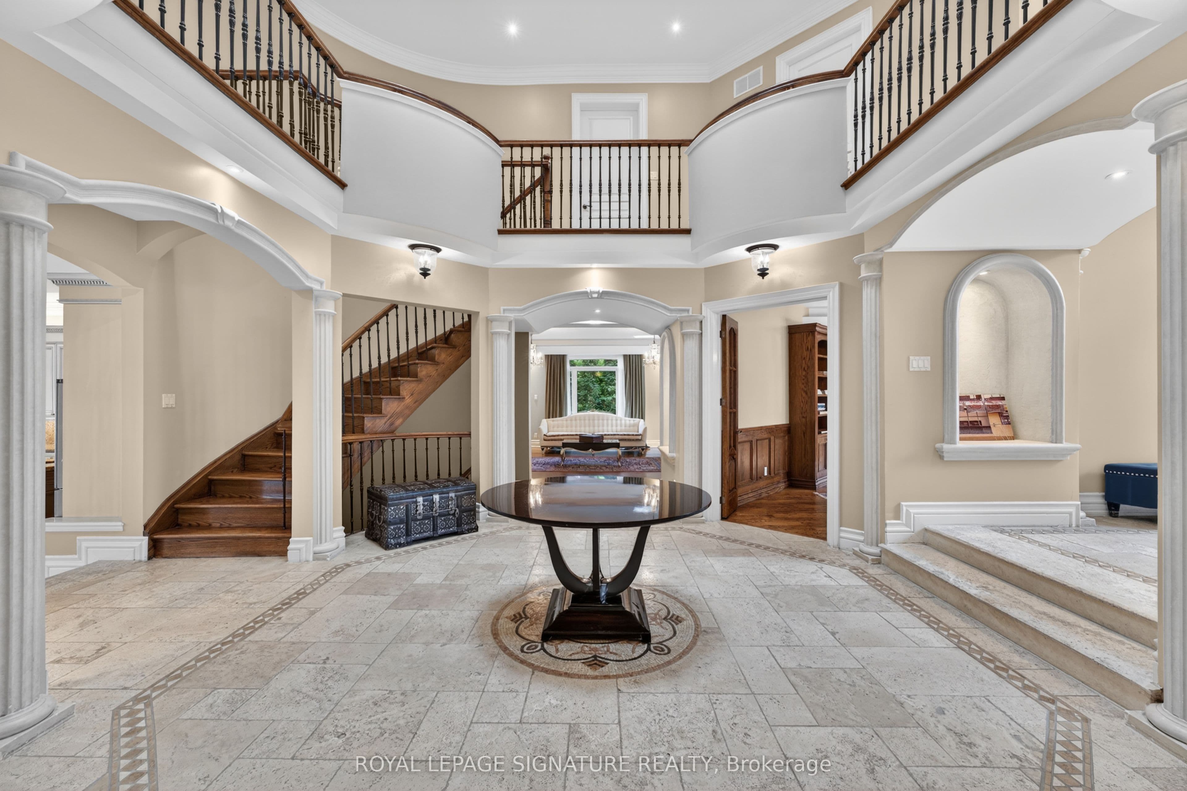217 Garden Avenue, Richmond Hill, ON L4C 6L8