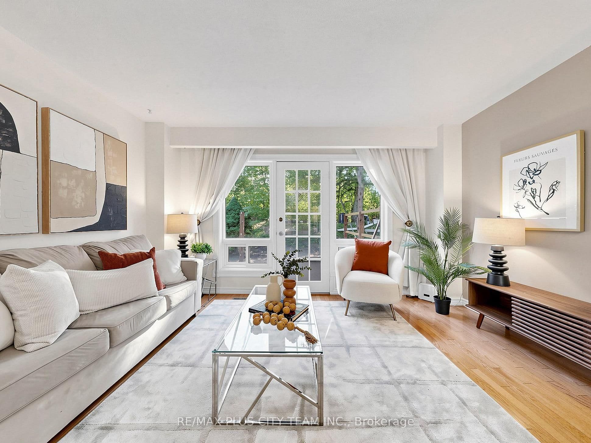 60 Tangle Briar Way, Toronto, ON M2J 2M4