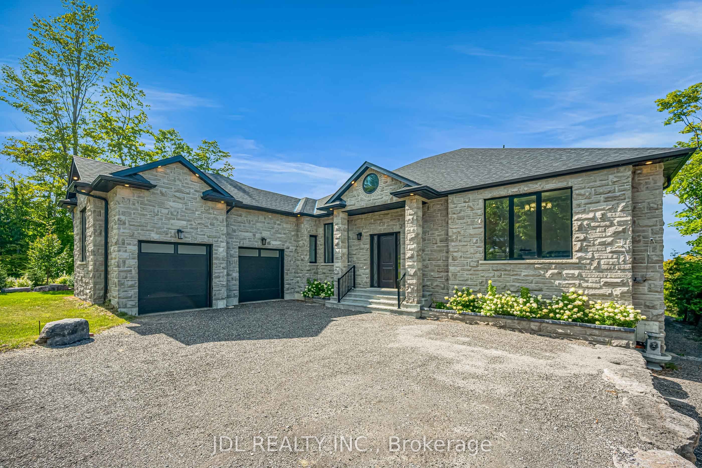 536 Fralicks Beach Road, Scugog, ON L9L 1B4