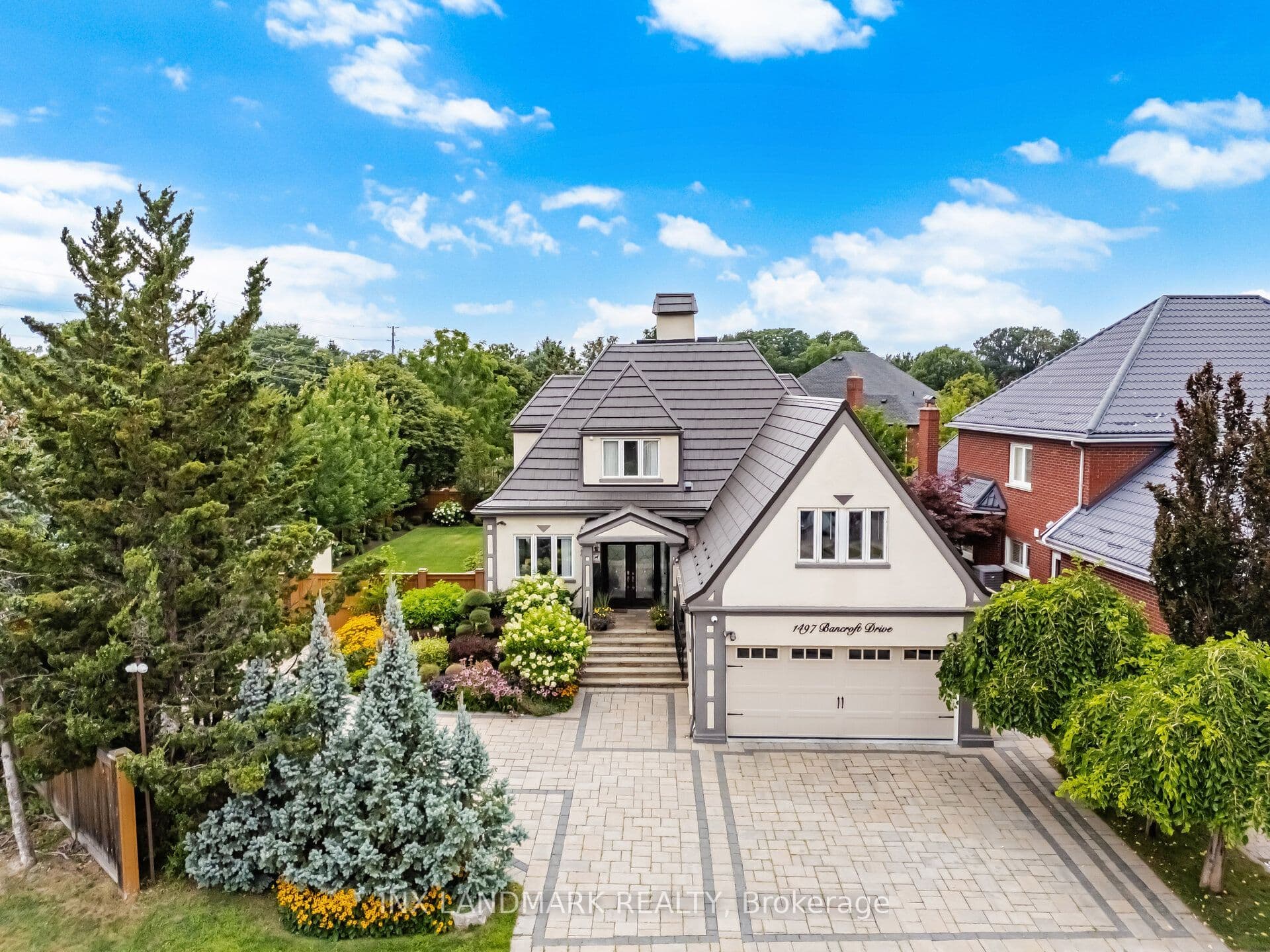 1497 Bancroft Drive, Mississauga, ON L5V 1M3