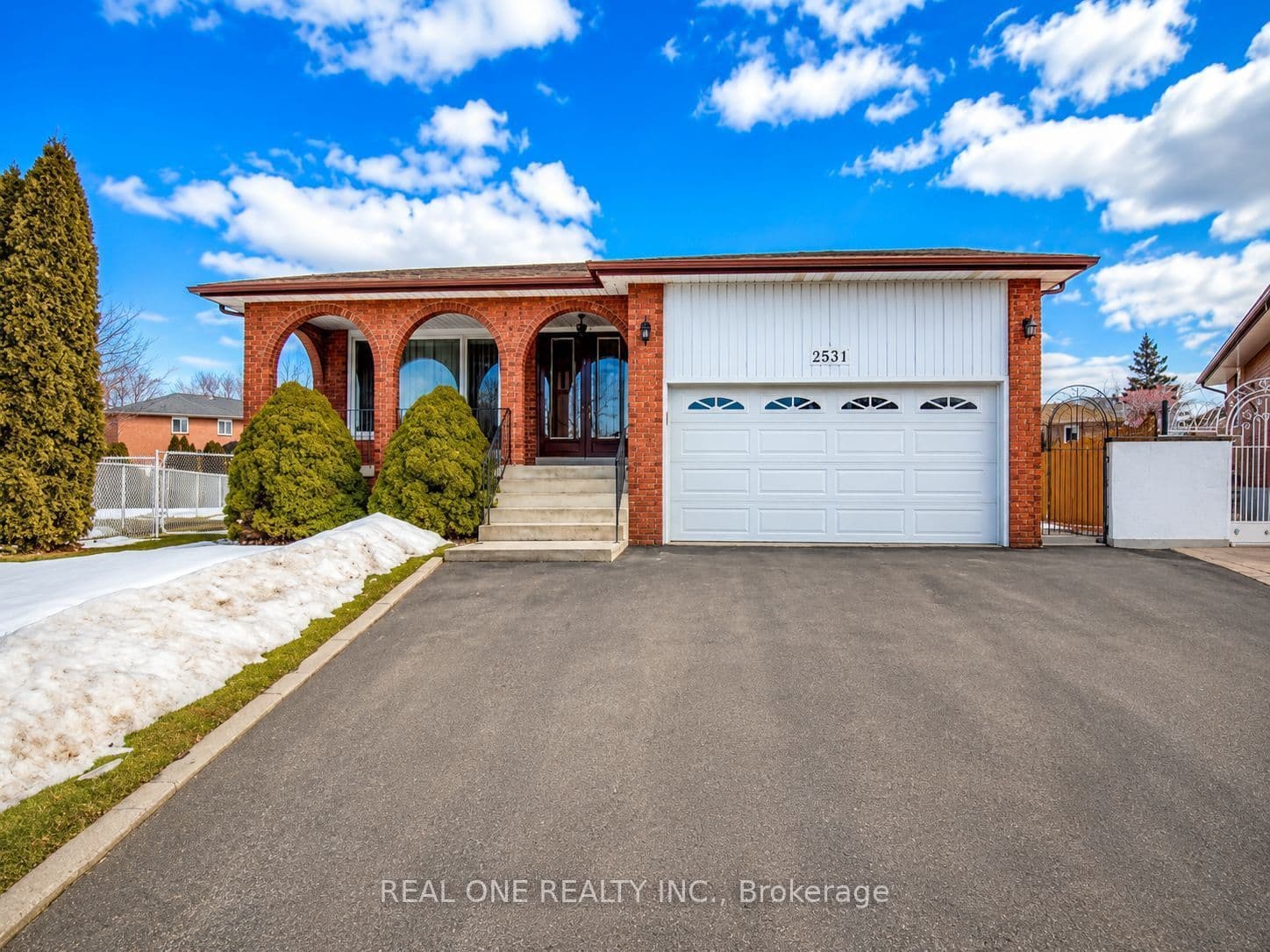 2531 Cynara Road Upper, Mississauga, ON L5B 2R5