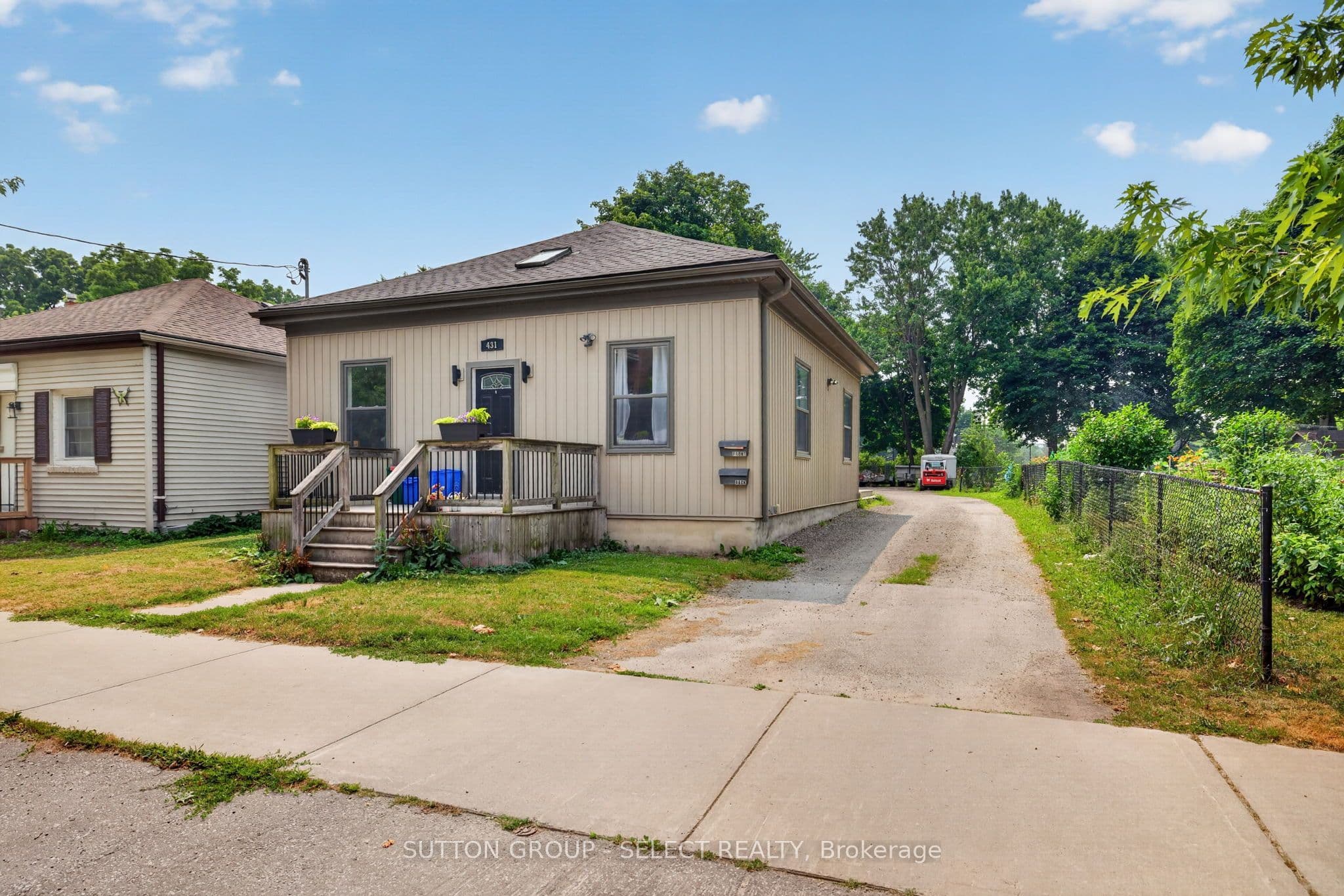 431 South Street, London East, ON N6B 1C1