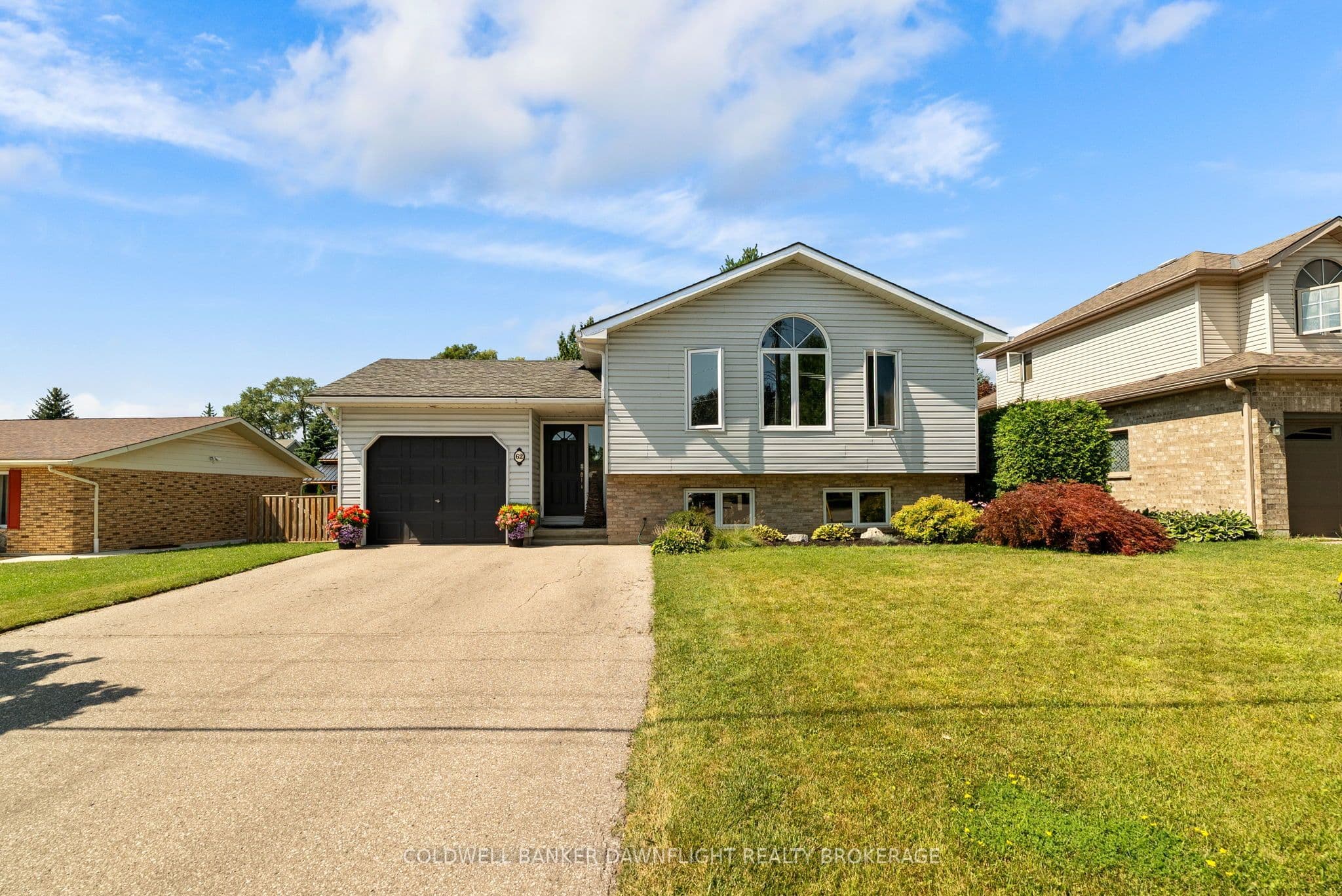 62 George Street, South Huron, ON N0M 1S3