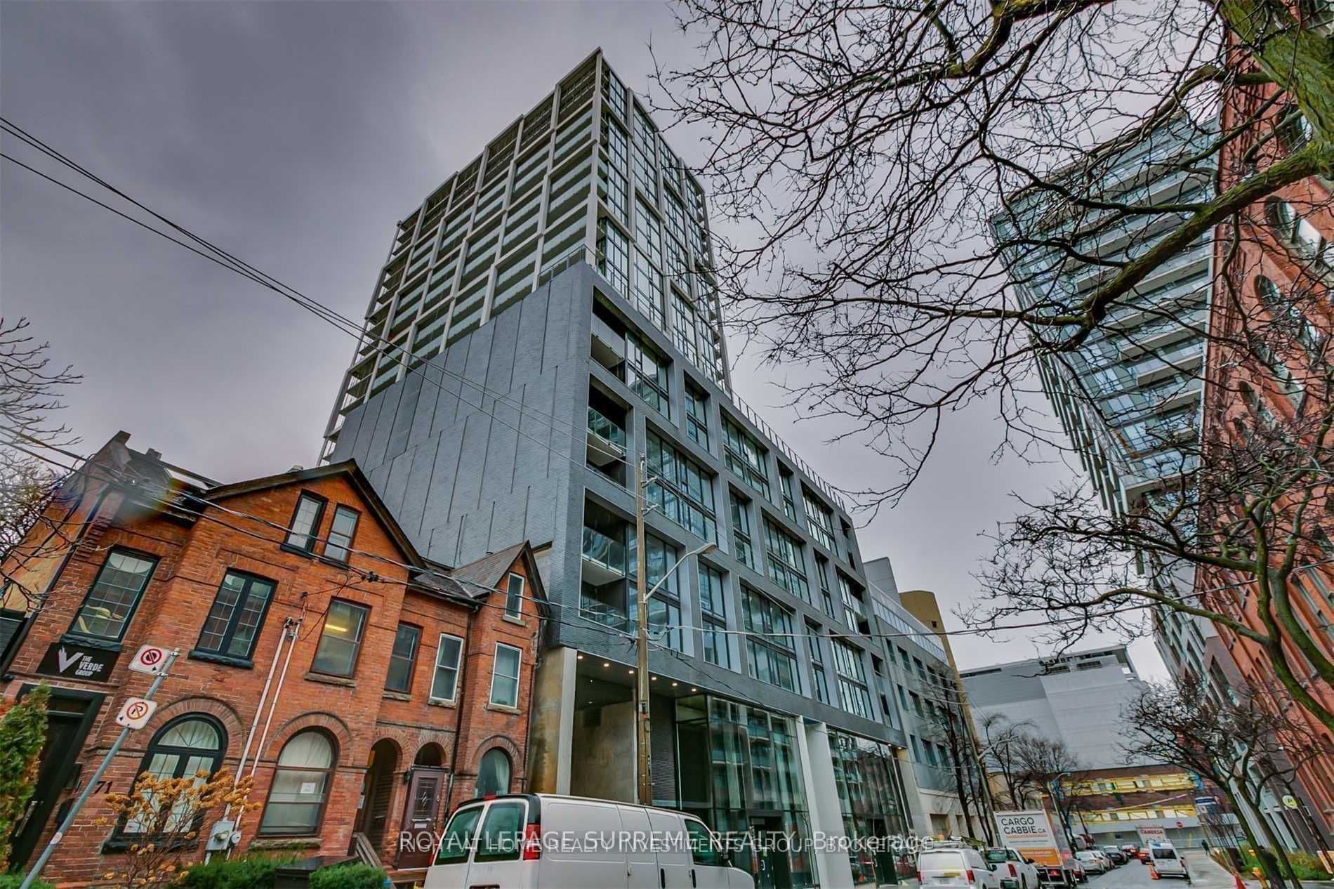 55 Ontario Street 1702, Toronto, ON M5A 0T8