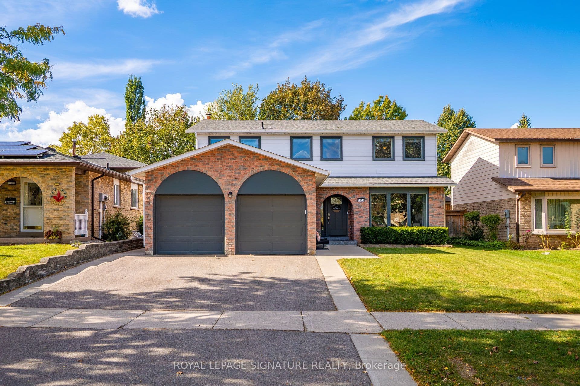 2595 Cavendish Drive, Burlington, ON L7P 4A9