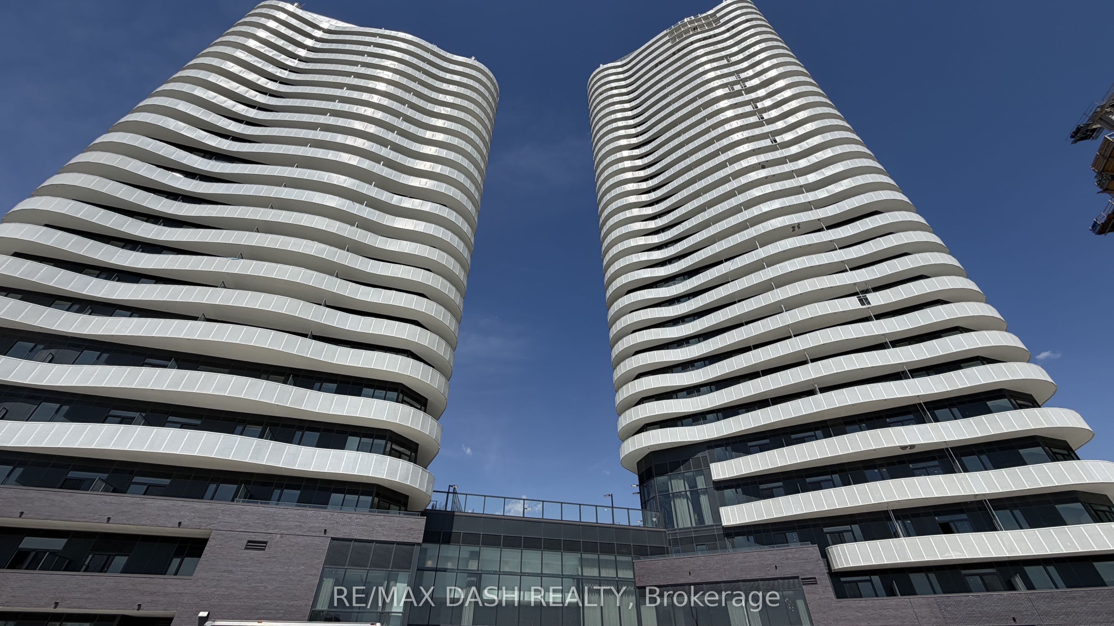 6 Flavelle Trail 1418, Vaughan, ON L4L 0M8