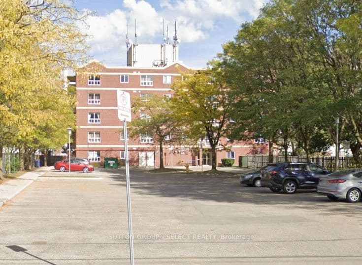 626 First Street 505, London East, ON N5V 2A2