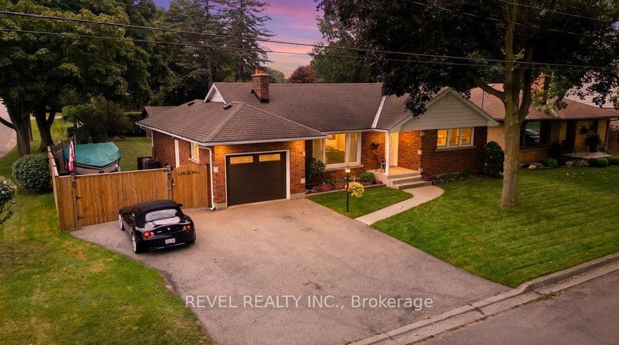37 Burke Avenue, Brantford, ON N3S 6V5