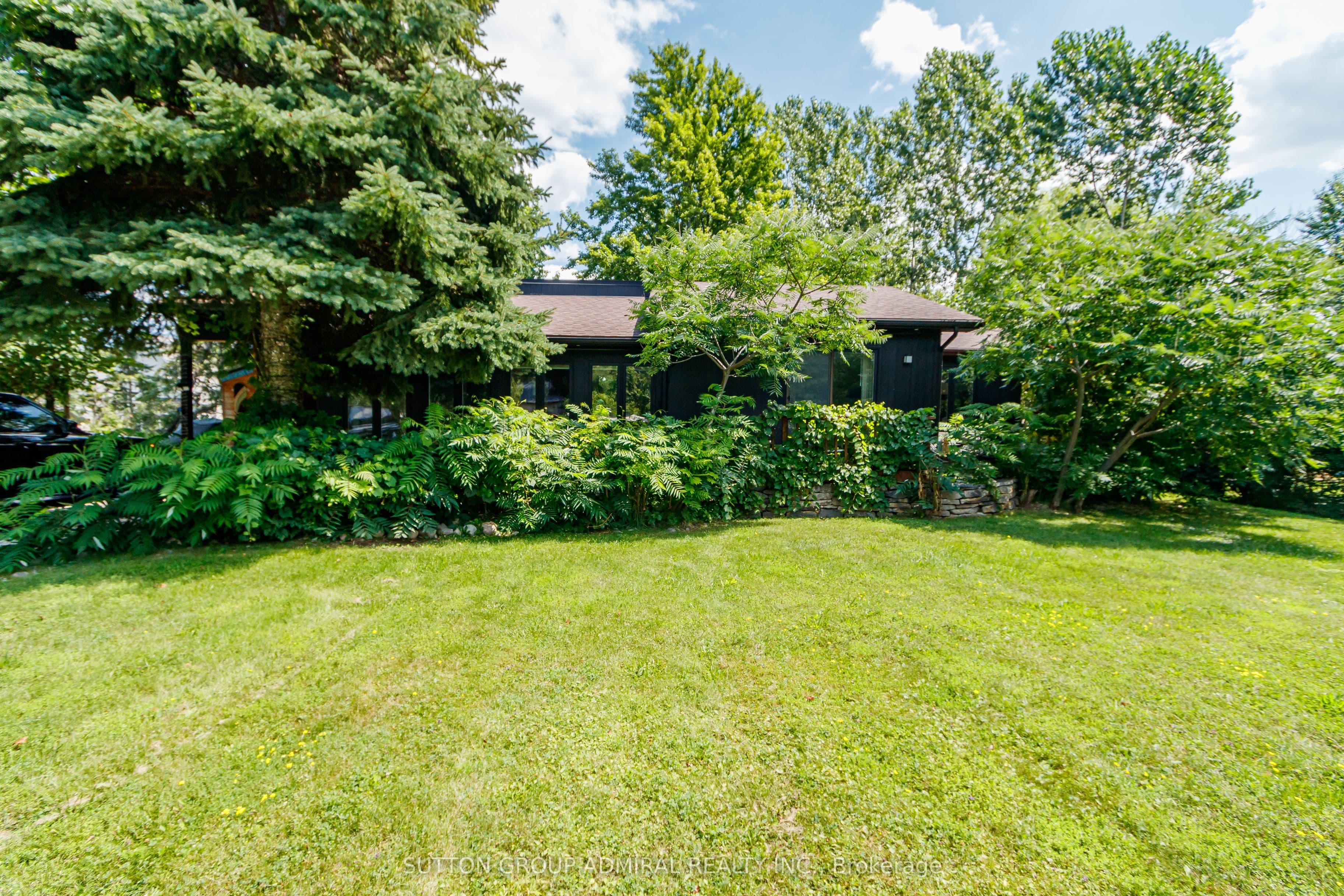 796441 Grey County Rd 19 Road, Blue Mountains, ON L9Y 0N6