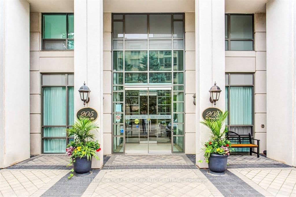 205 The Donway Way W 104, Toronto, ON M3B 3S5