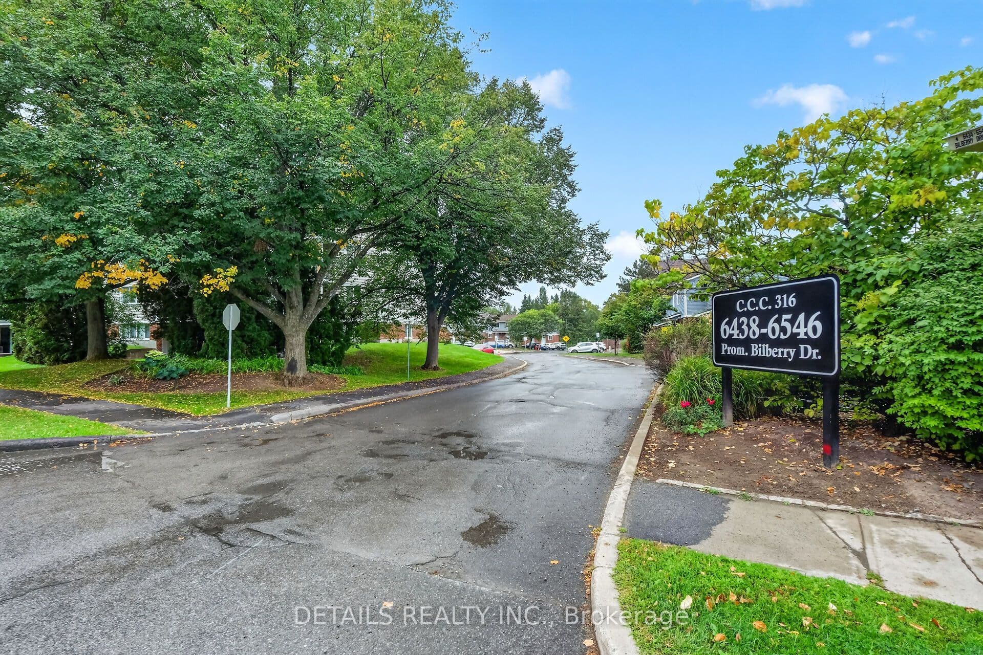 6532 Bilberry Drive 303, Orleans - Convent Glen and Area, ON K1C 4N9