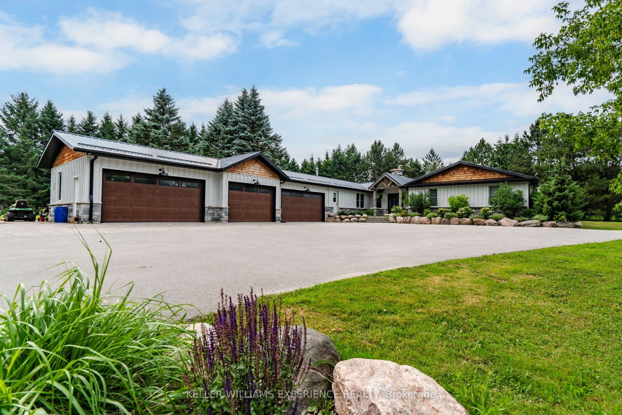 320 6 Concession E, Tiny, ON L0L 2T0
