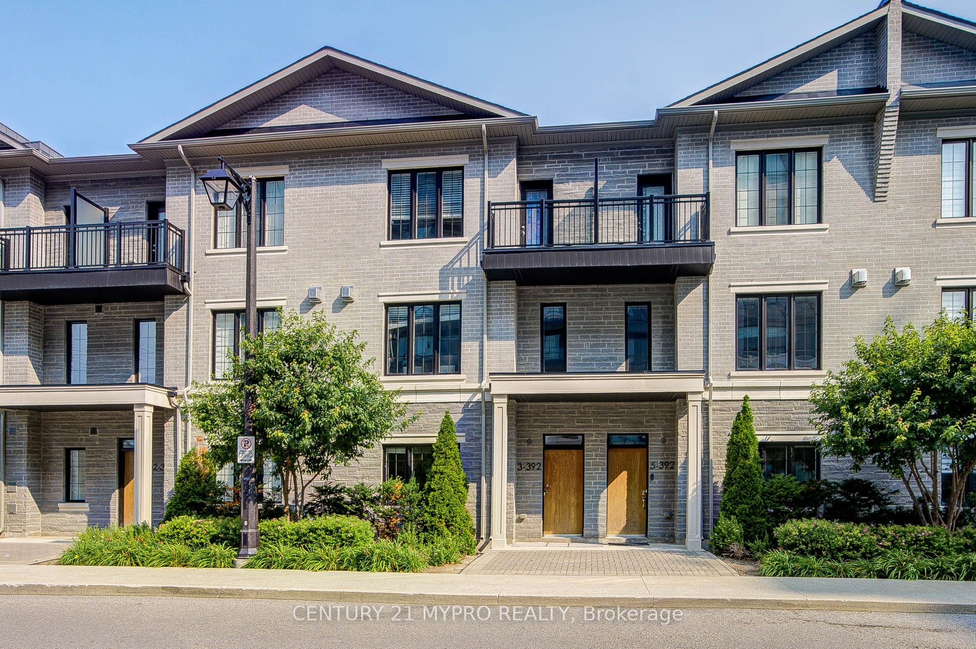 392 Highway 7 Road E TH3, Richmond Hill, ON L3B 0G5