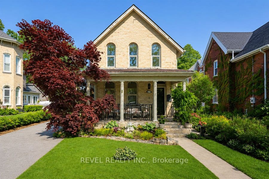 11 Chestnut Avenue, Brantford, ON N3T 4B9