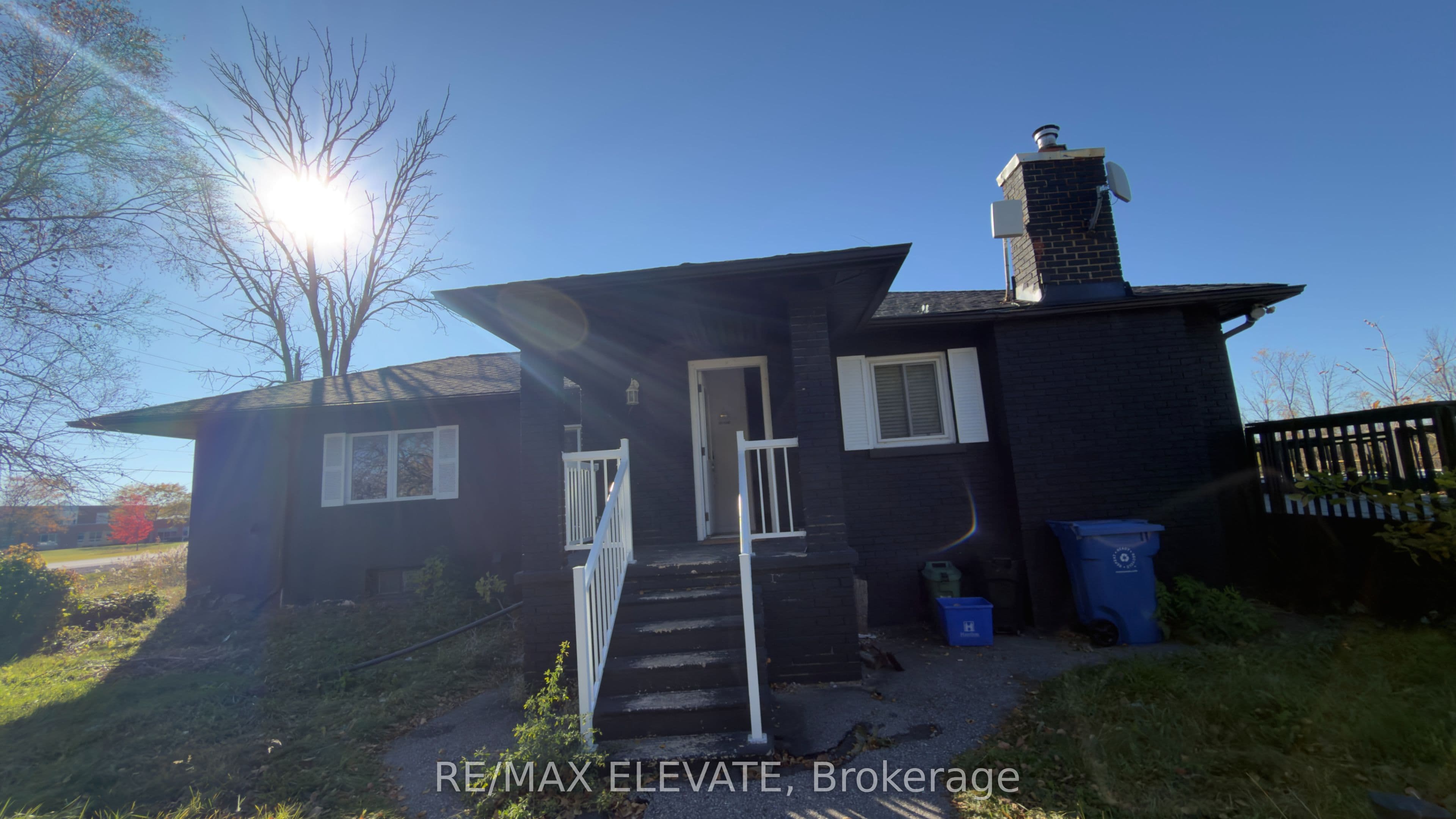 3616 Baseline Road, Georgina, ON L0E 1R0