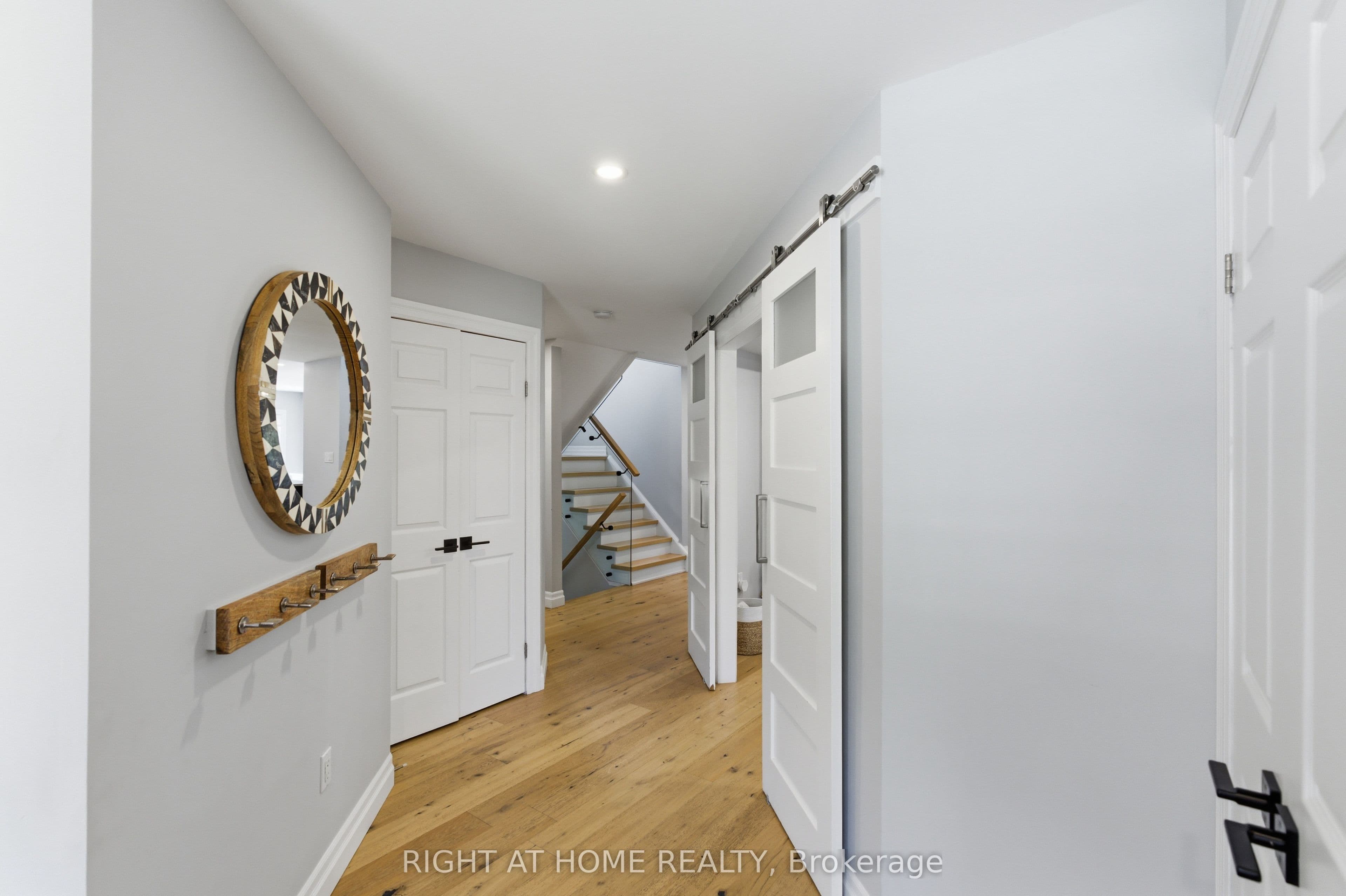 182 Mowat Crescent, Halton Hills, ON L7G 6A4