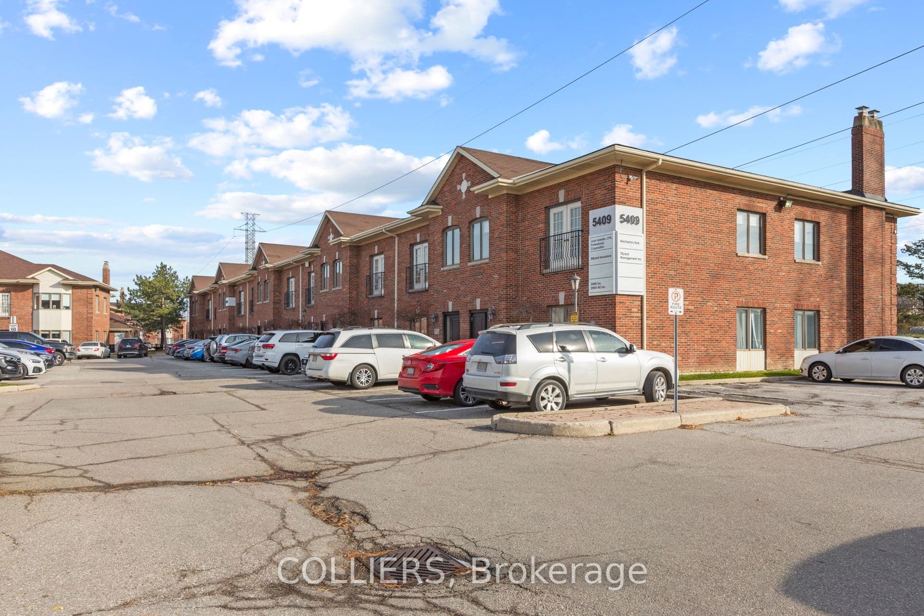 5409 Eglinton Avenue 209, Toronto, ON M9C 5K6