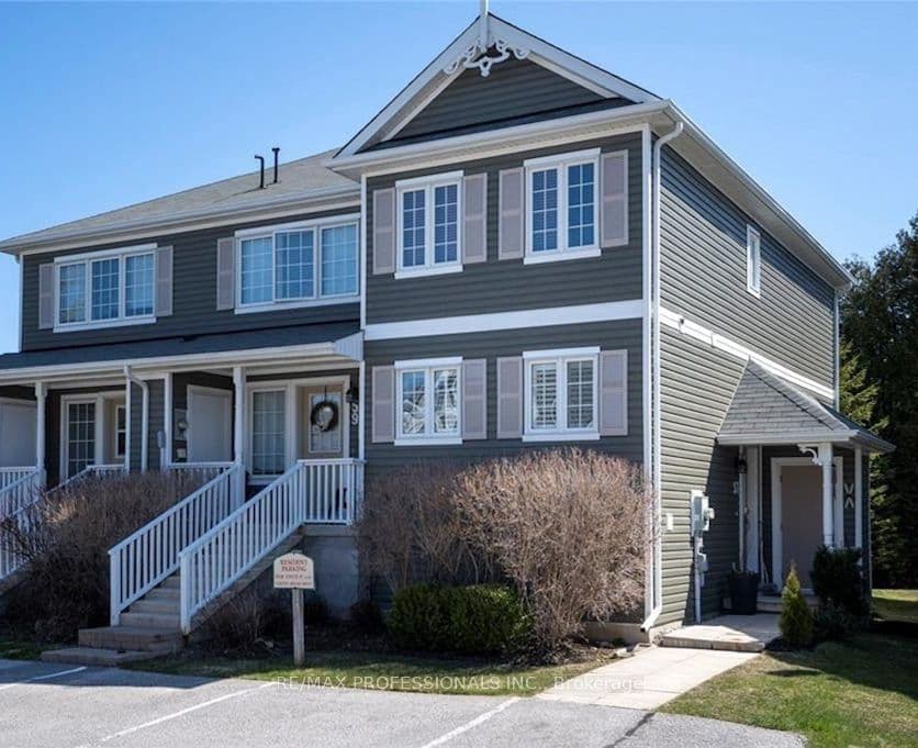 57 Green Briar Drive, Collingwood, ON L9Y 5J2