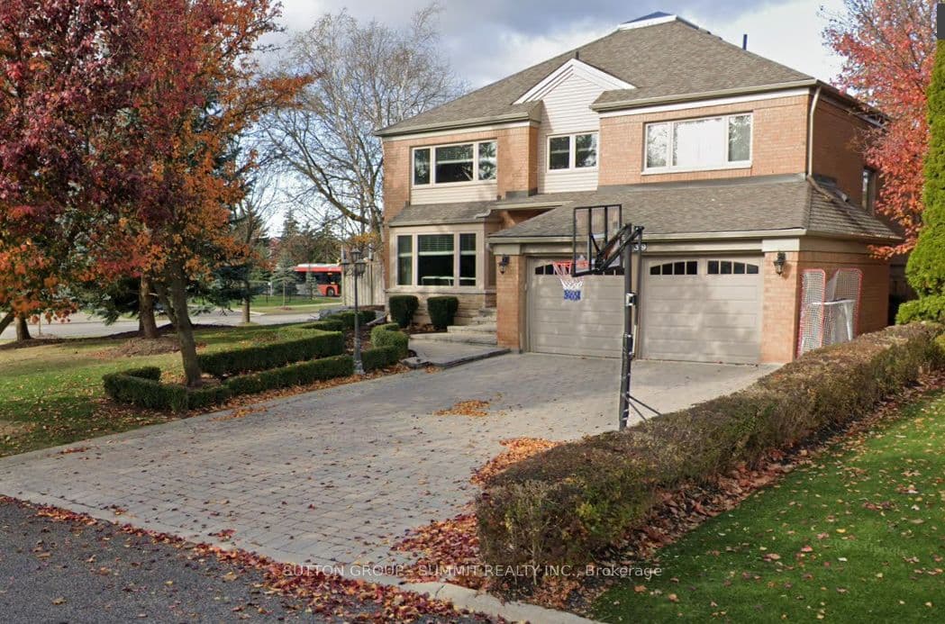 3739 St. Laurent Court, Mississauga, ON L5L 4T3