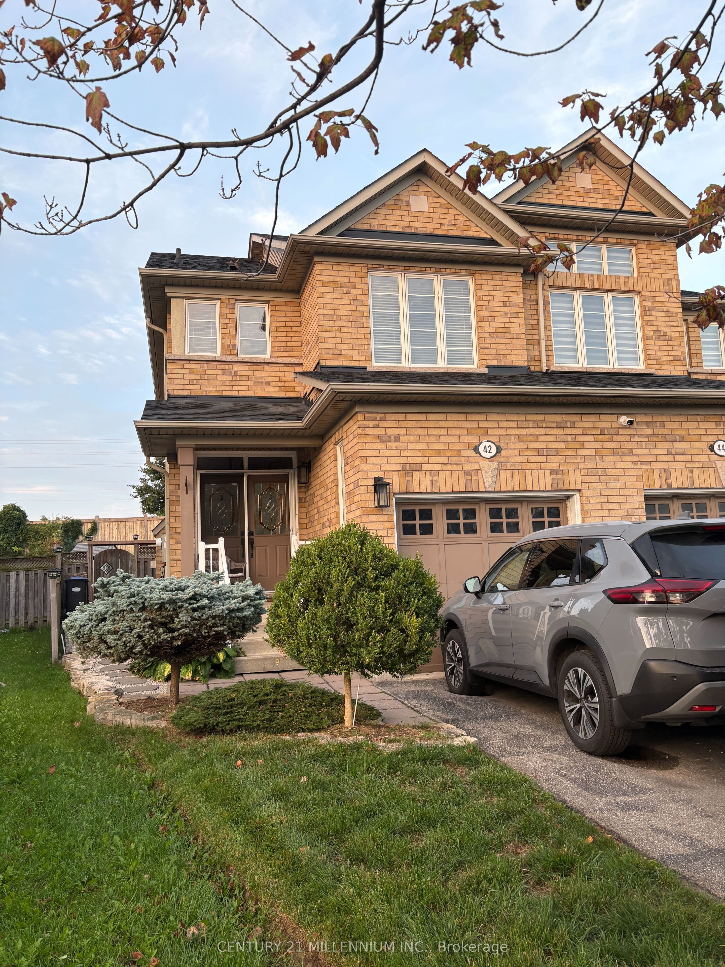 42 Rubysilver Drive, Brampton, ON L6P 1P9